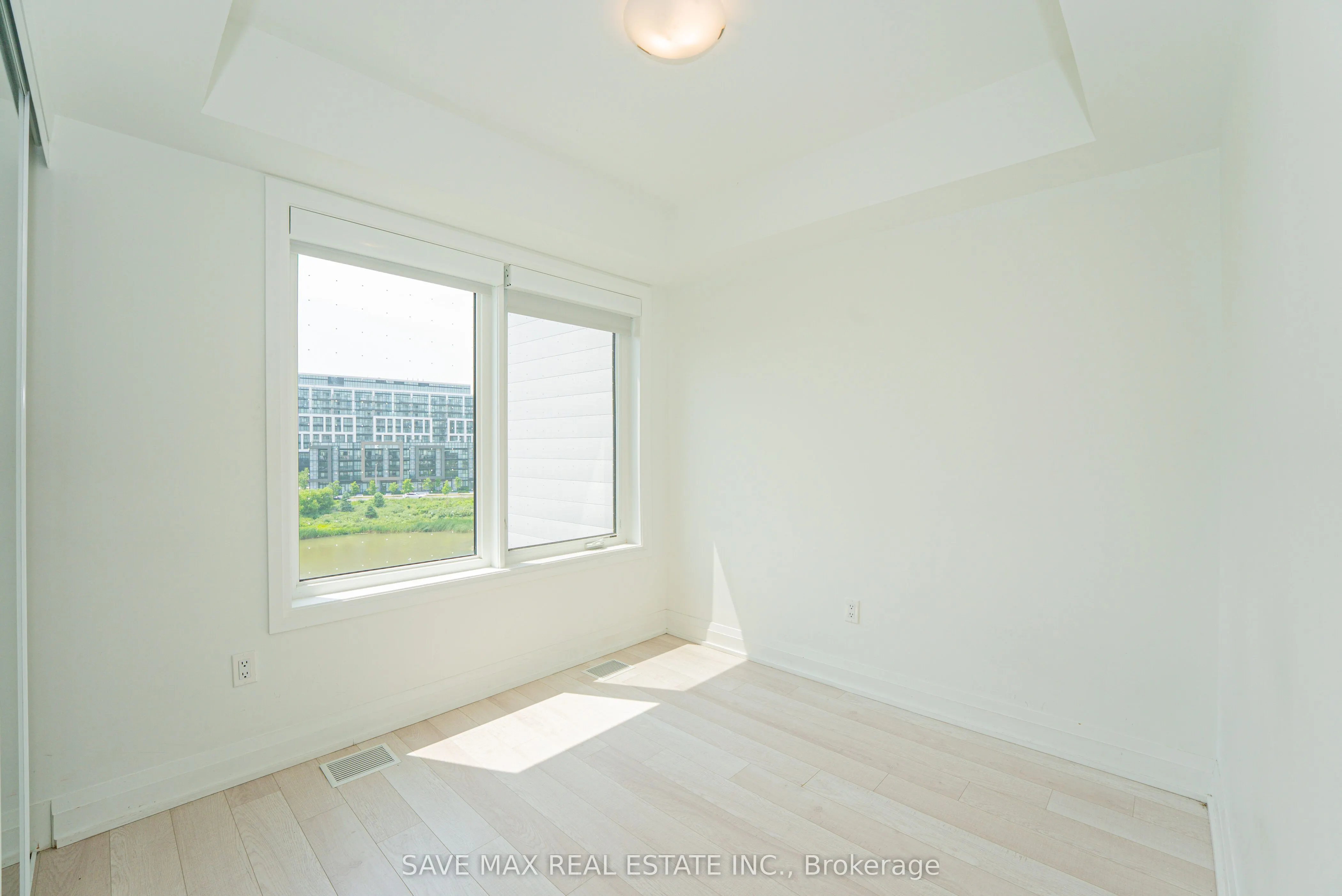 155 Downsview Park Boulevard, #215