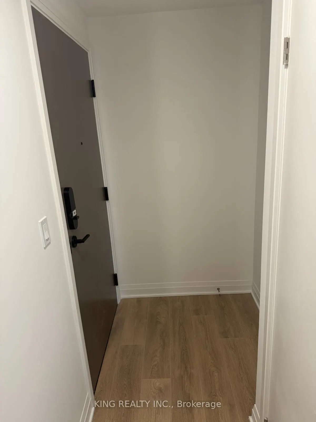 4015 The Exchange Street, #1001