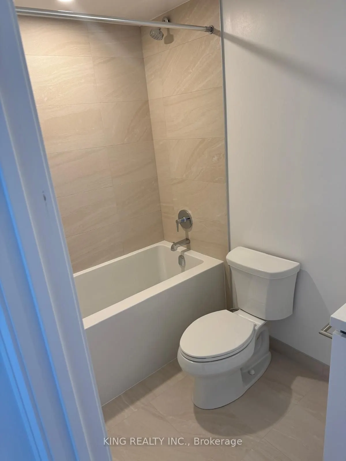 4015 The Exchange Street, #1001