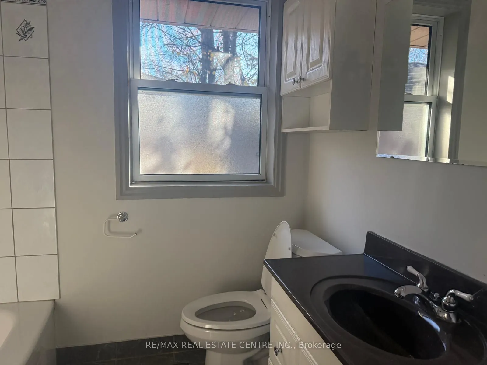 416 Lees Lane