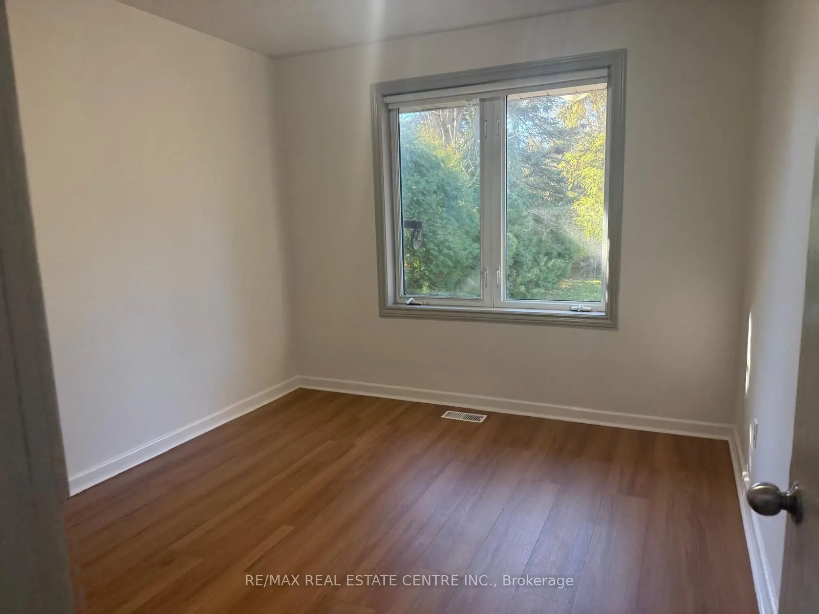 416 Lees Lane
