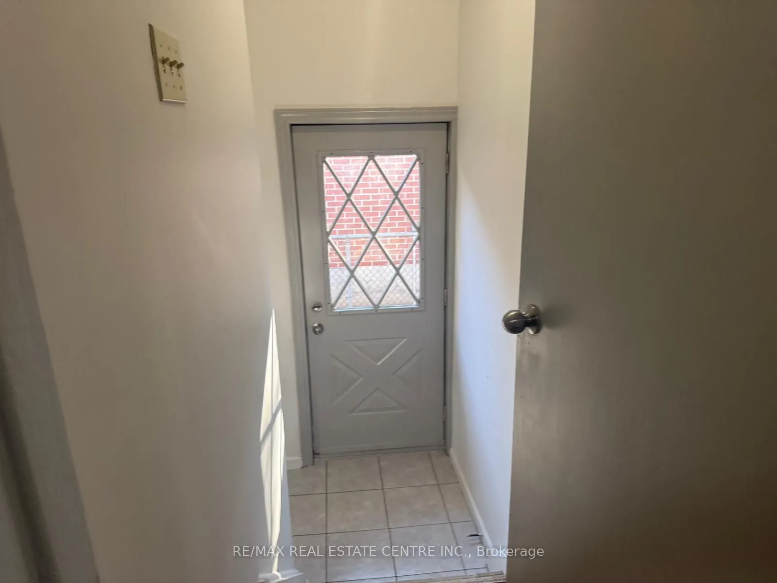 416 Lees Lane