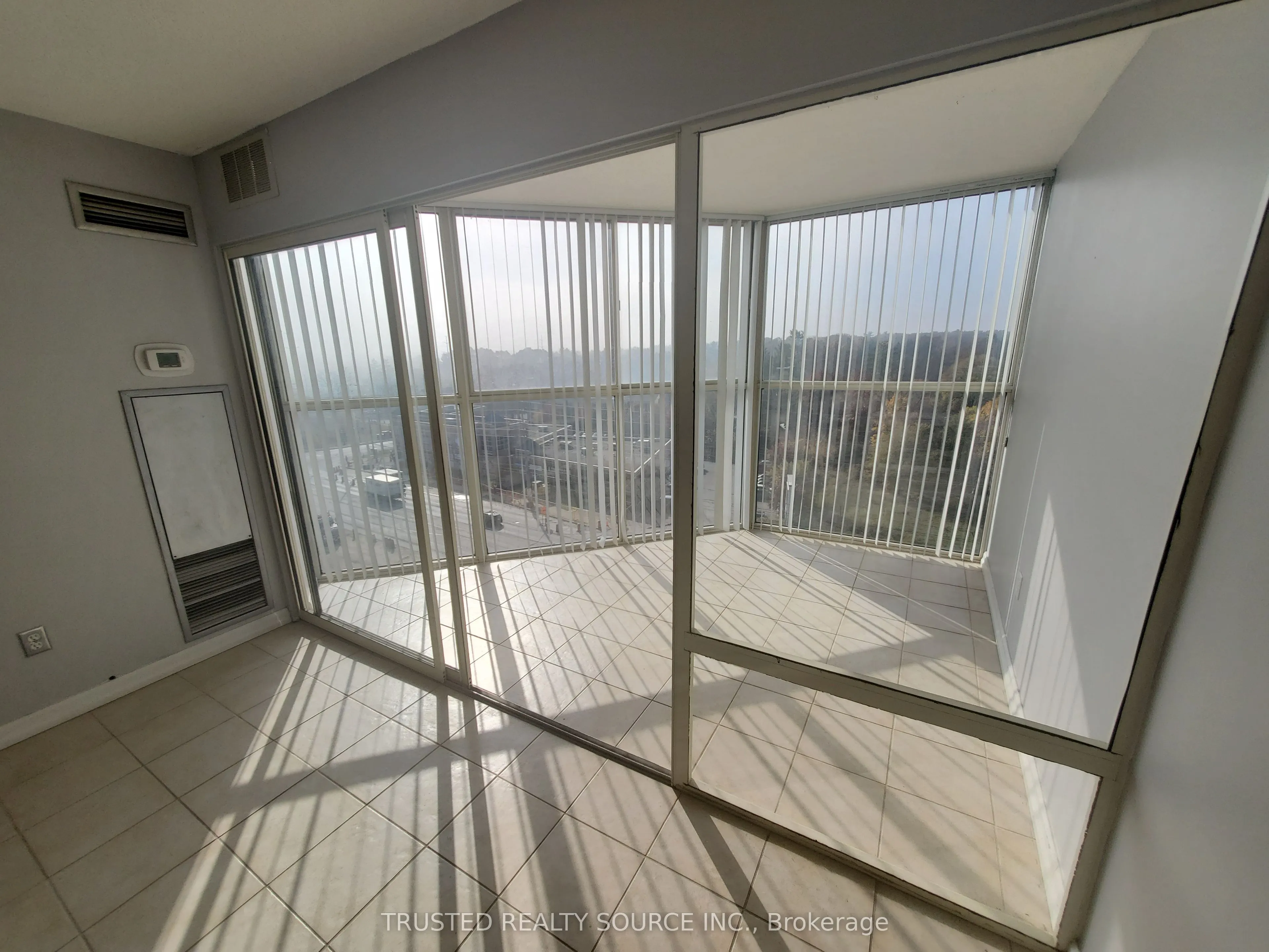 2091 Hurontario Street, #904
