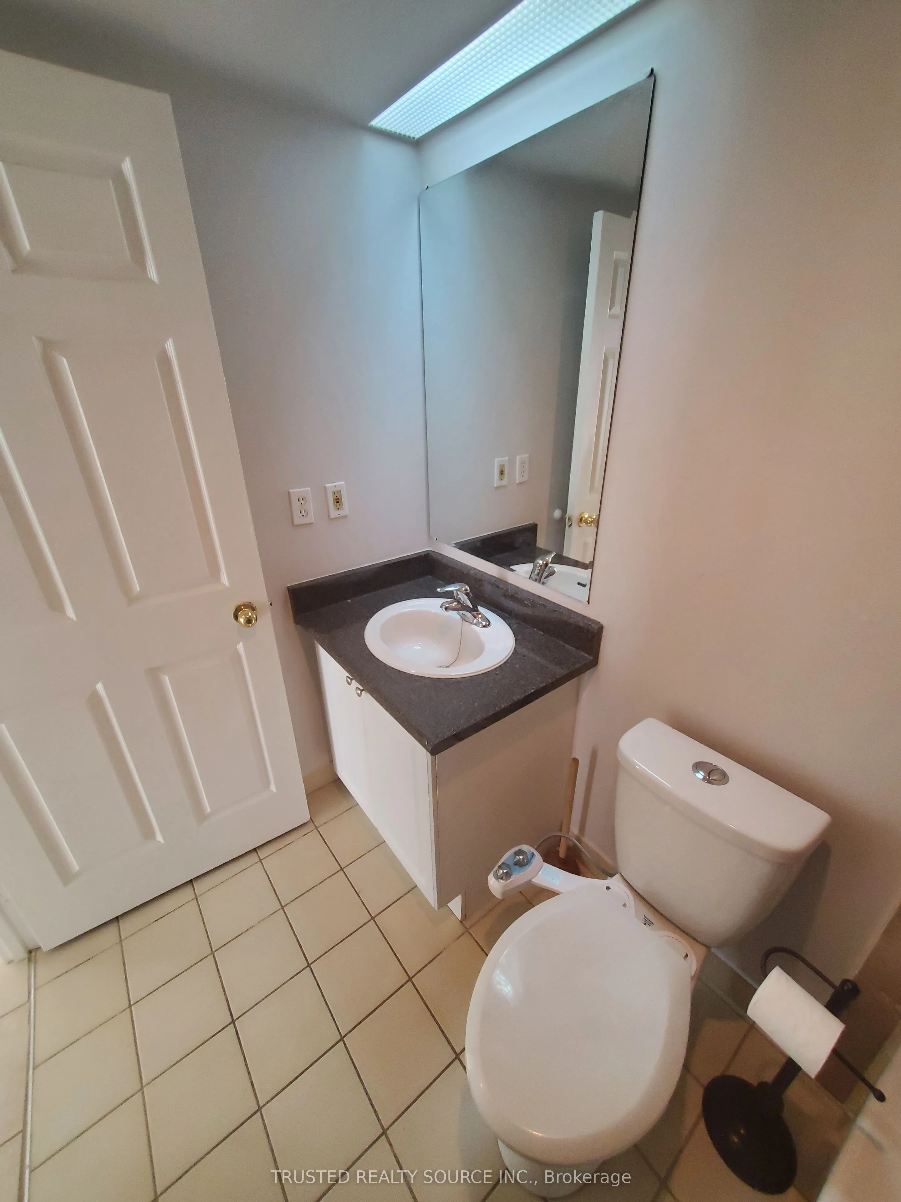 2091 Hurontario Street, #904