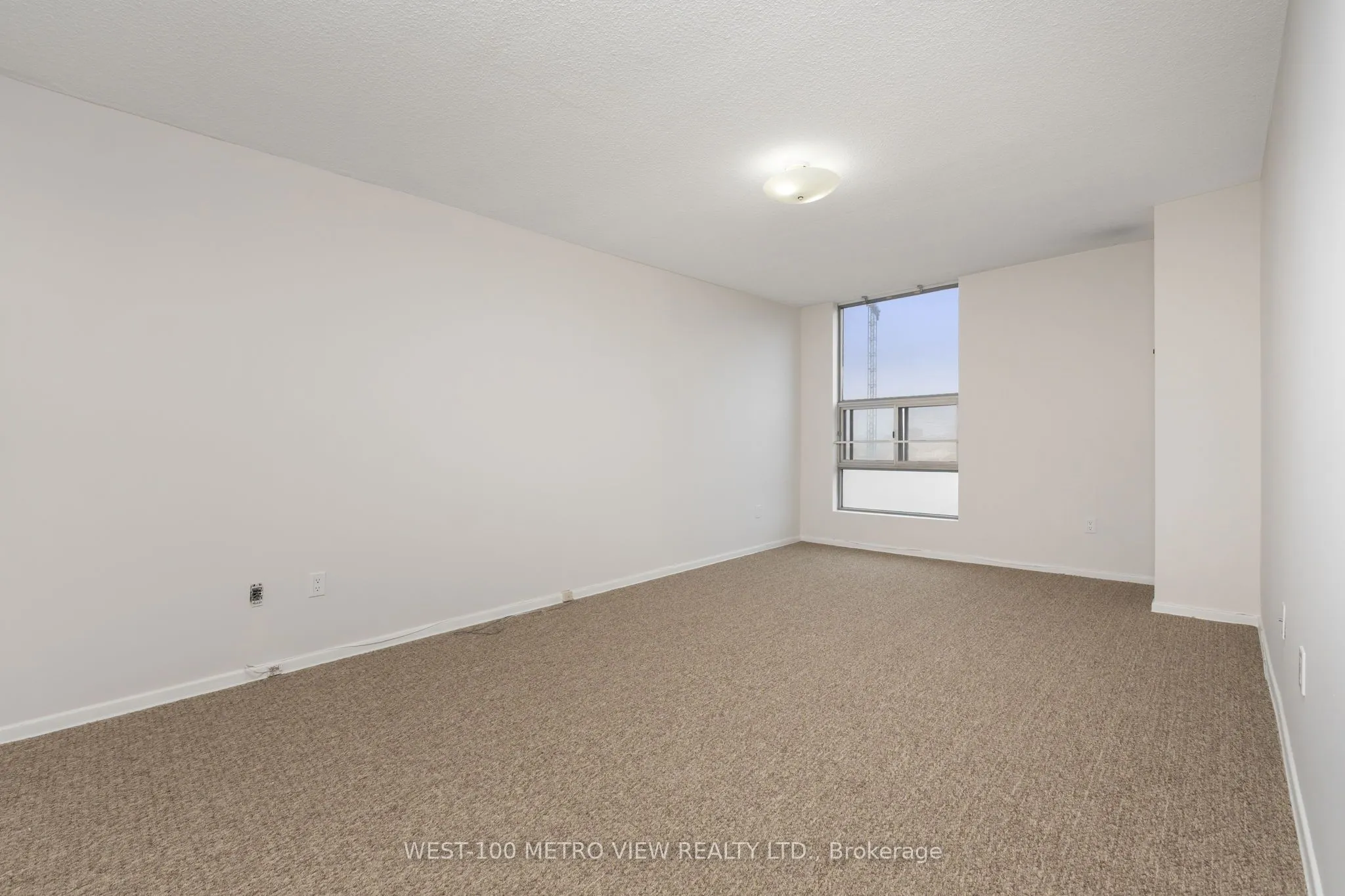15 Kensington Road, #908