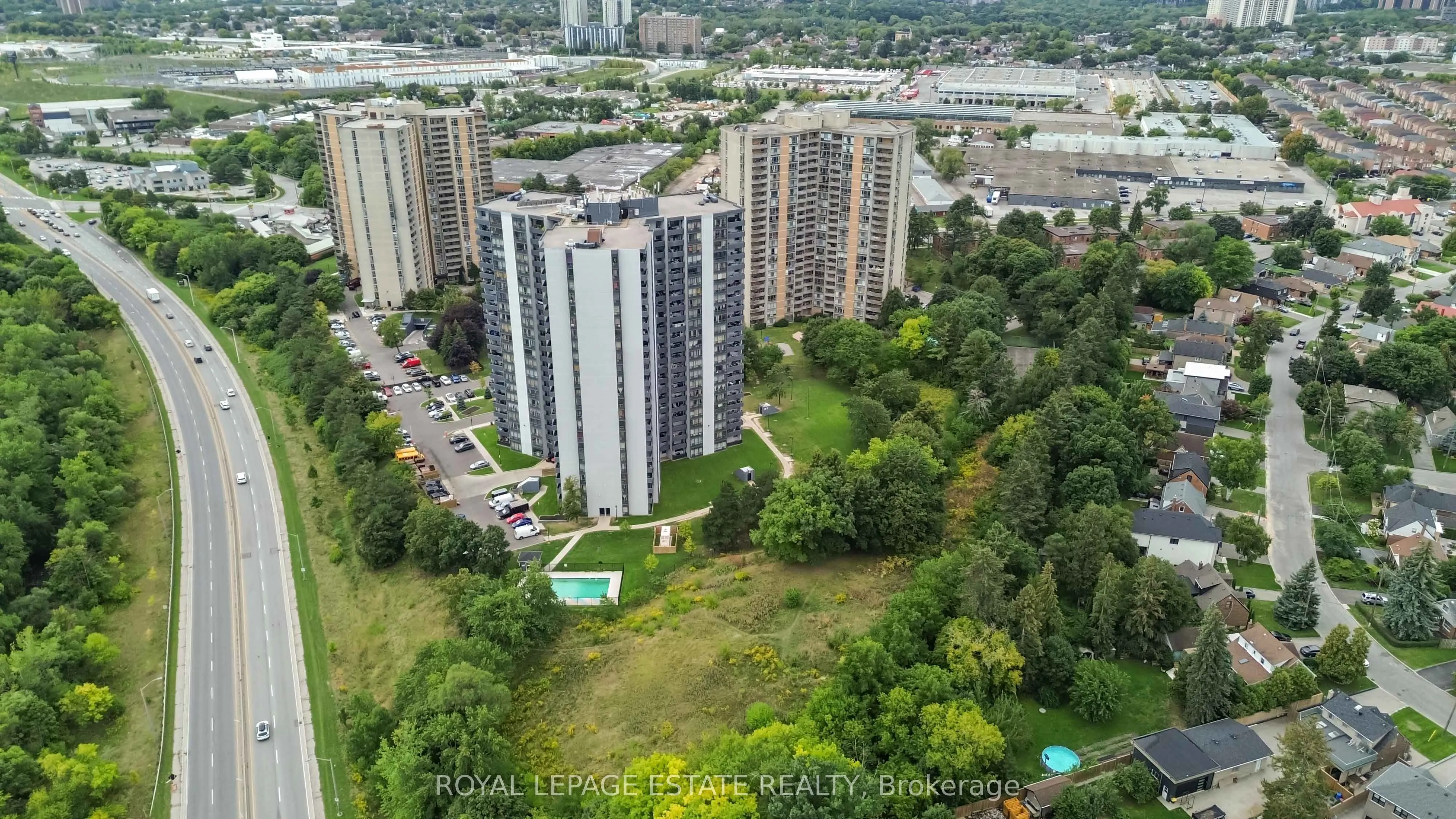 10 Martha Eaton Way, #711