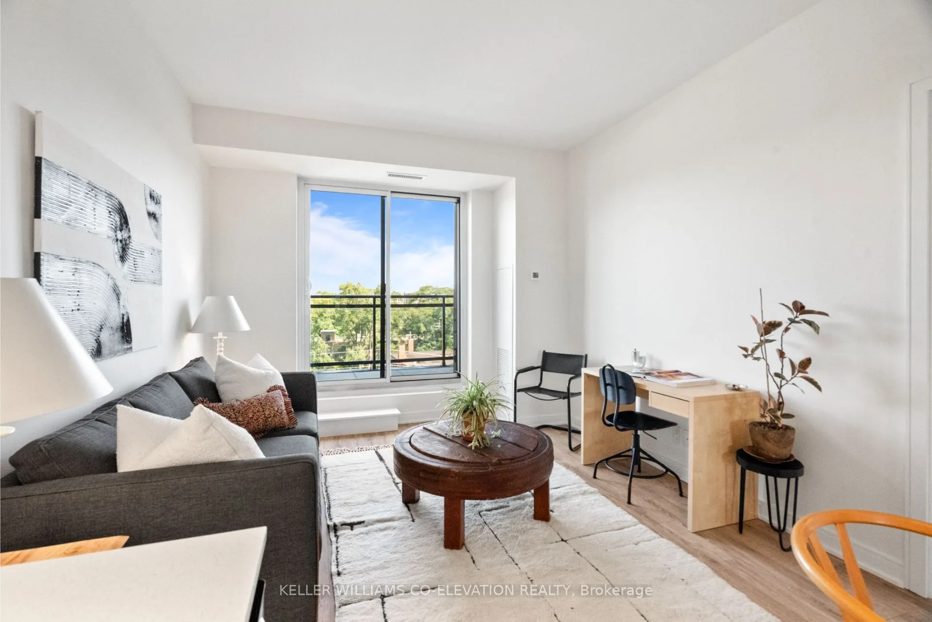 1 Neighbourhood Lane, #607