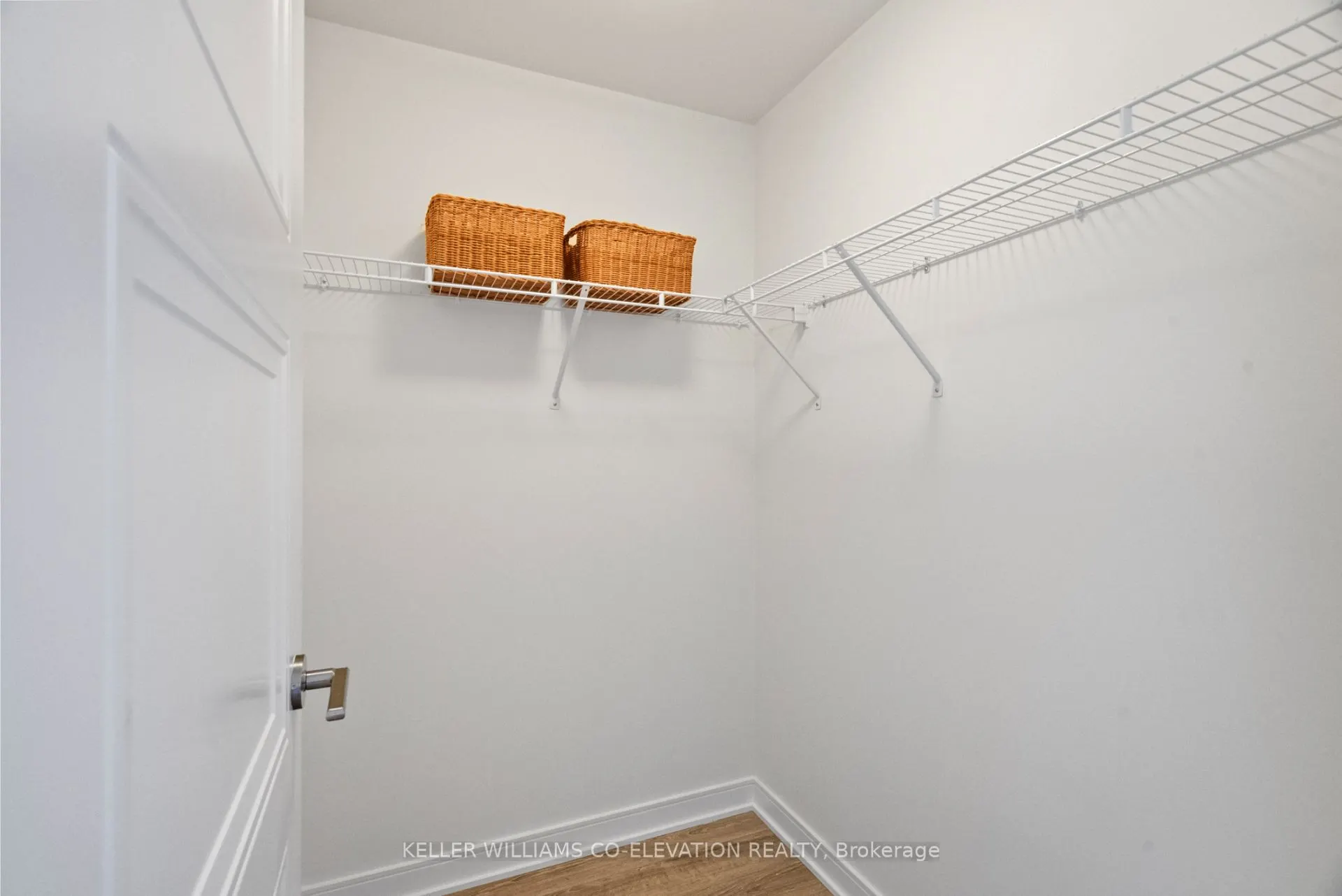 1 Neighbourhood Lane, #607