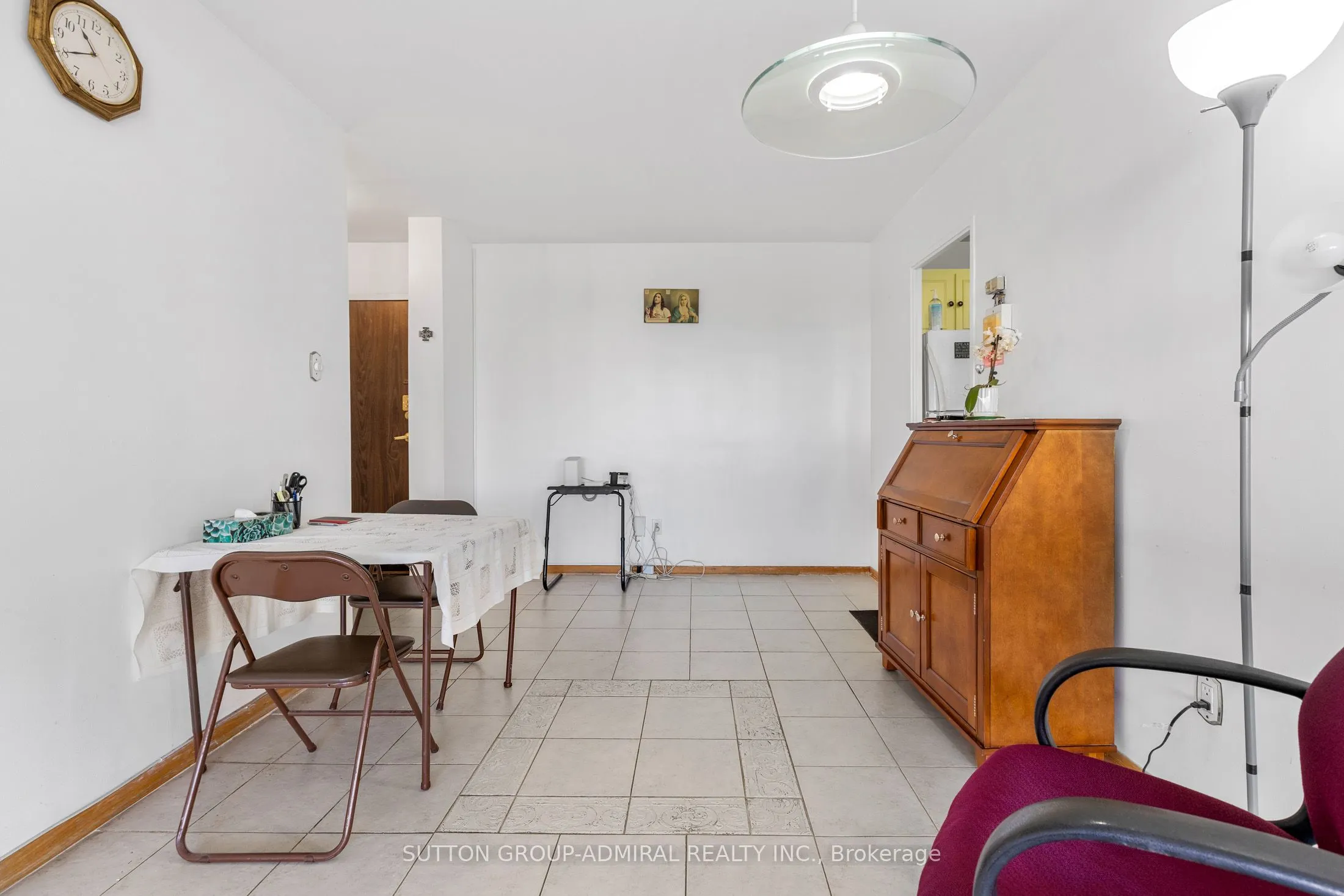 455 Sentinel Road, #806