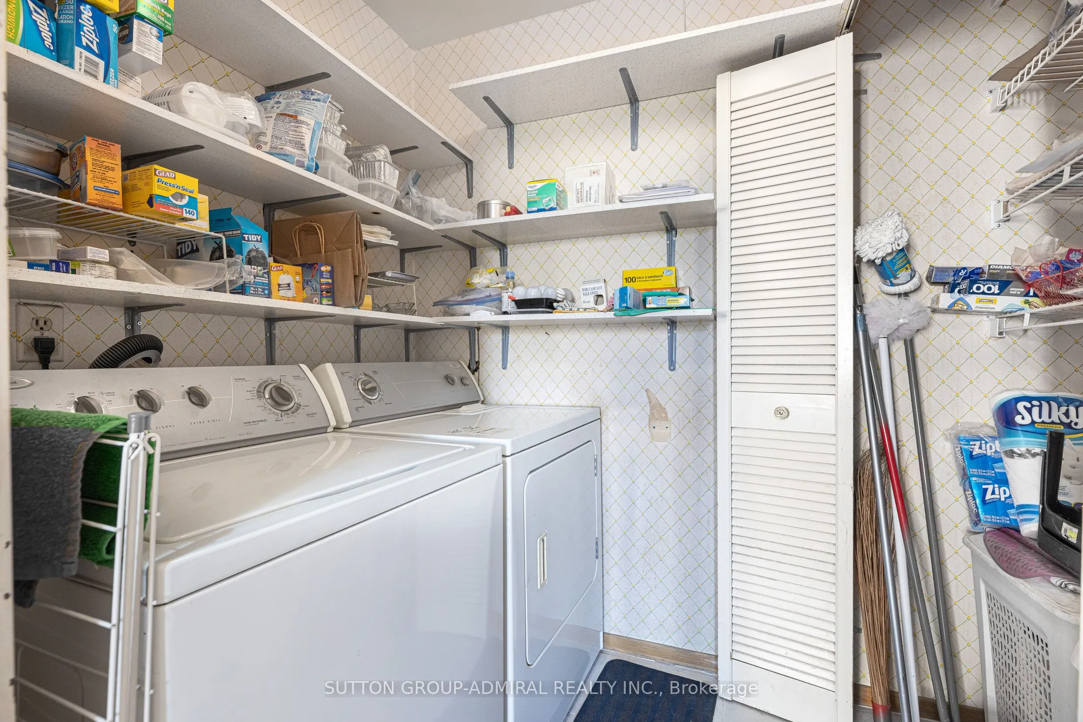455 Sentinel Road, #806