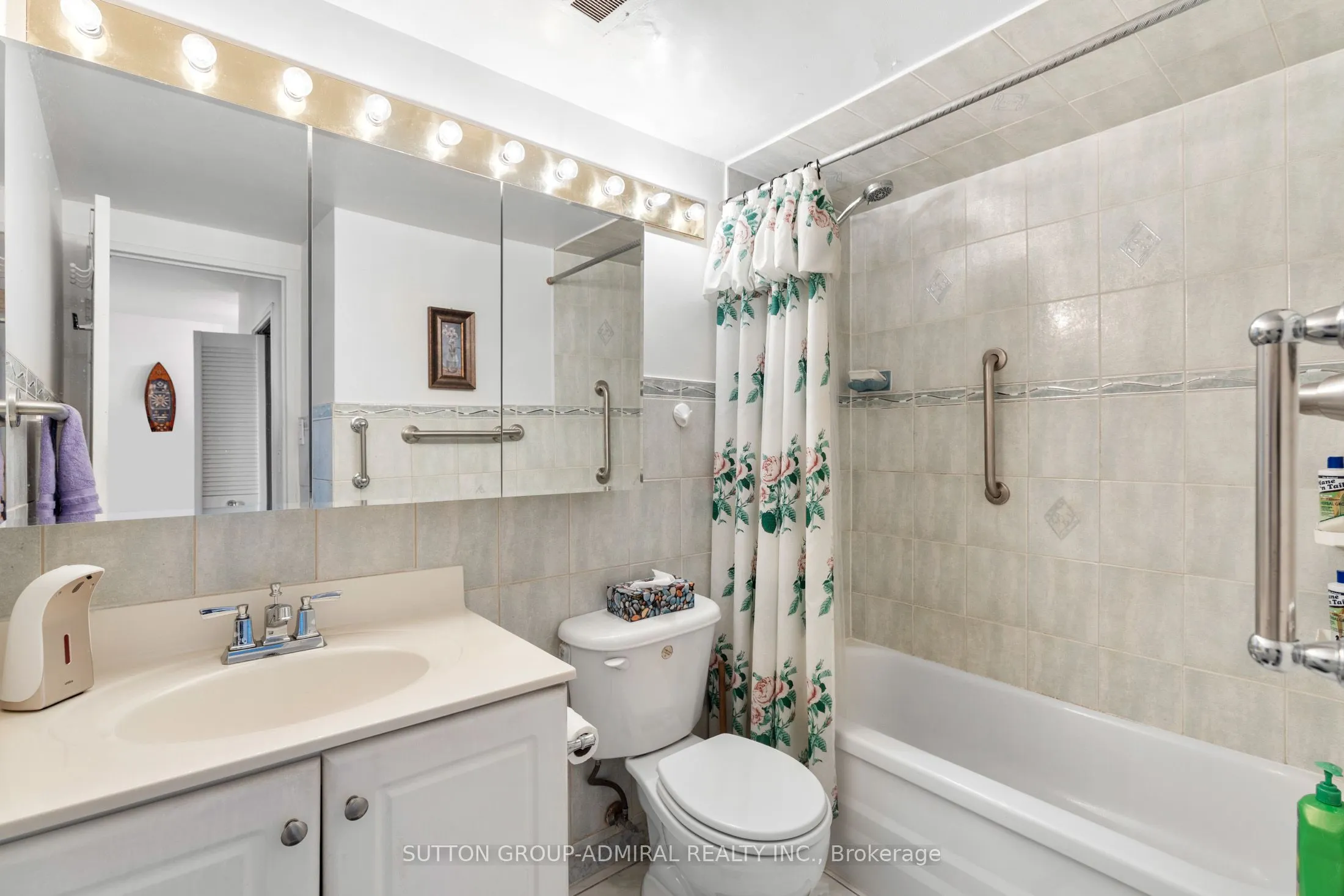 455 Sentinel Road, #806