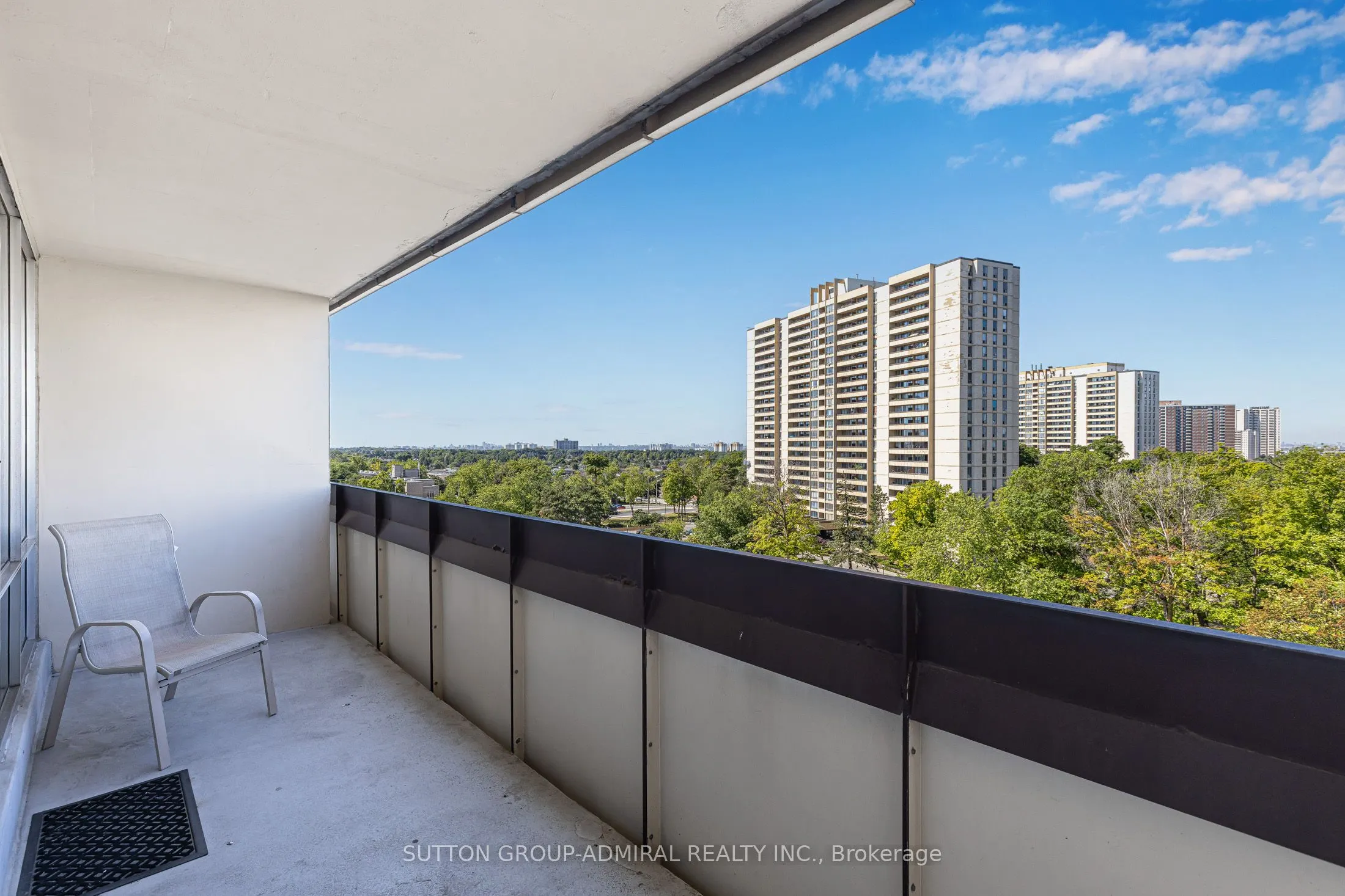 455 Sentinel Road, #806