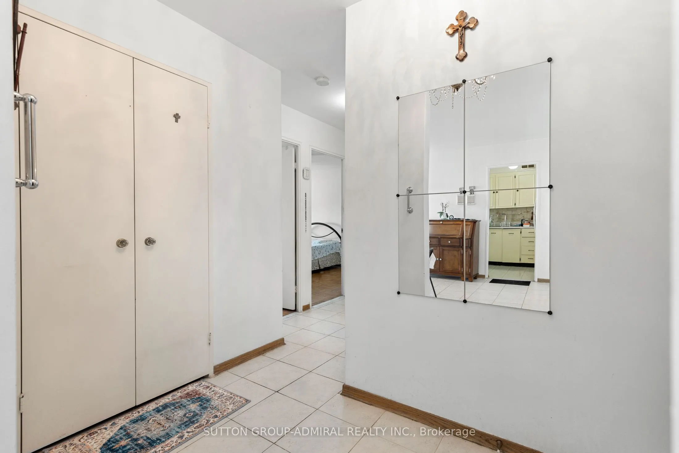 455 Sentinel Road, #806