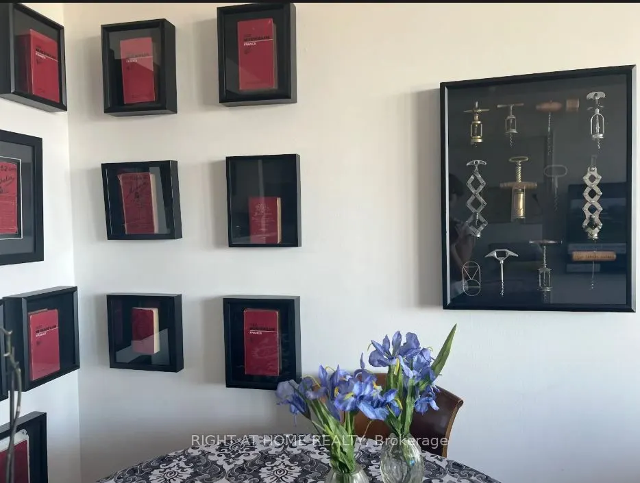 2285 Lake Shore Boulevard W, #606