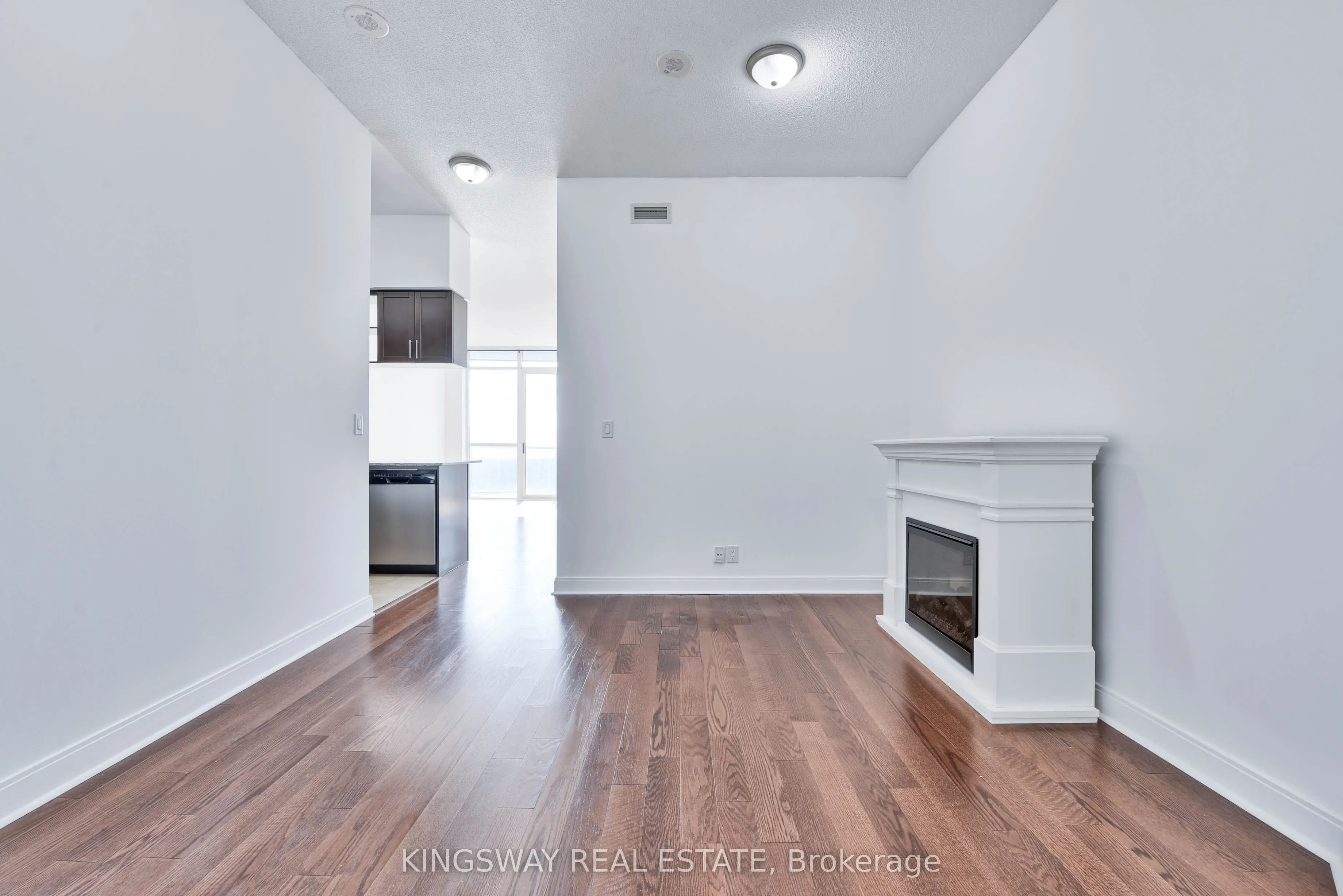 80 Absolute Avenue, #3404