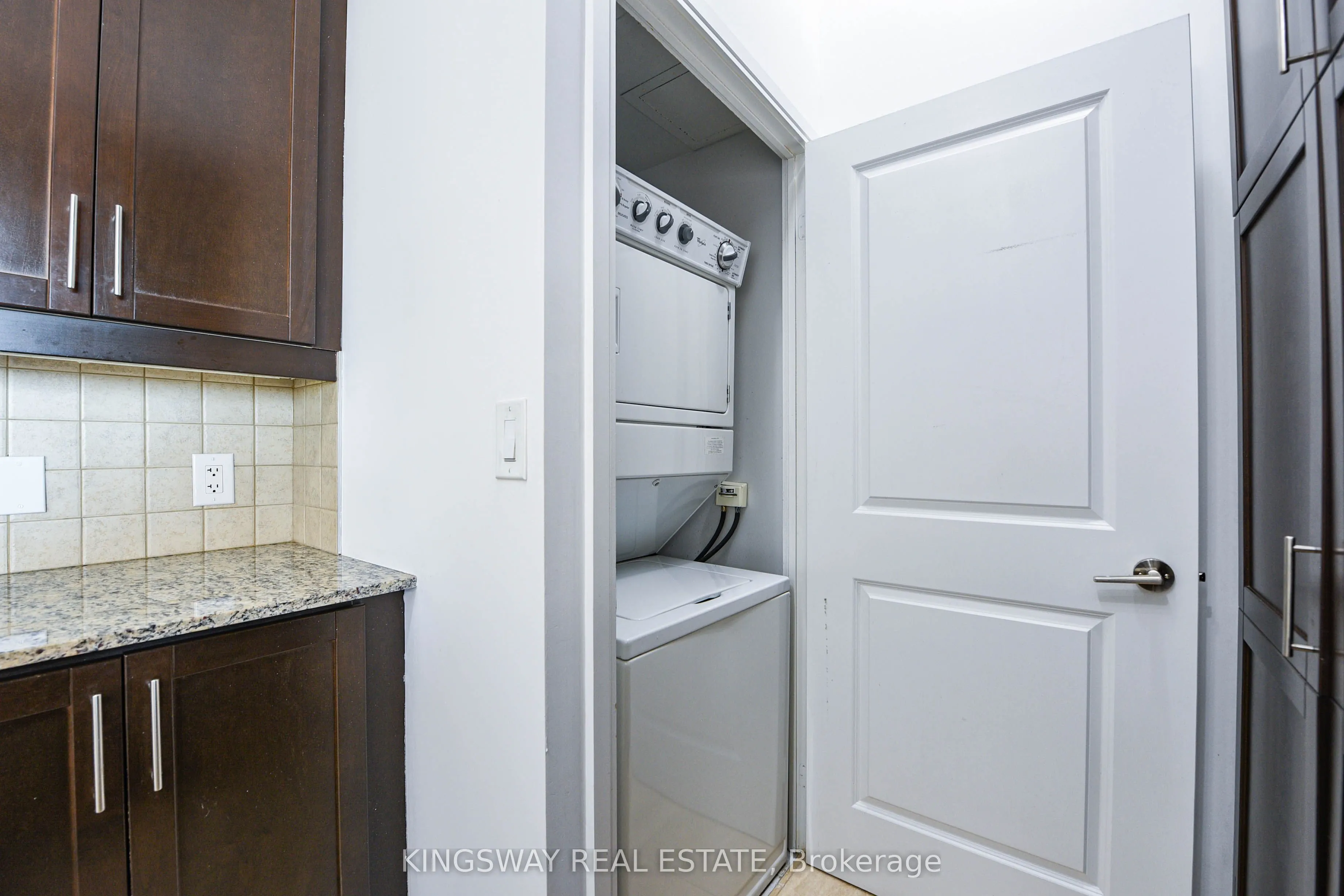 80 Absolute Avenue, #3404