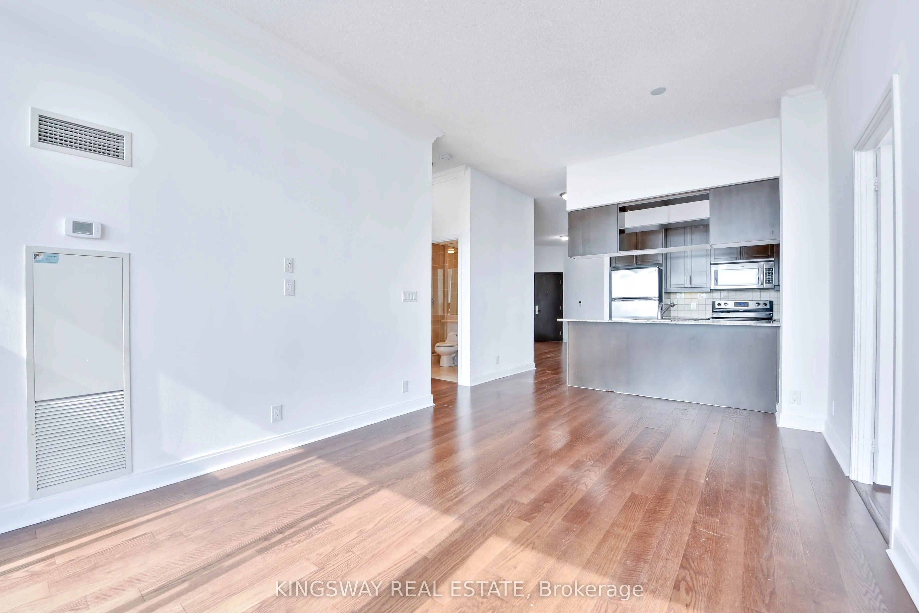 80 Absolute Avenue, #3404