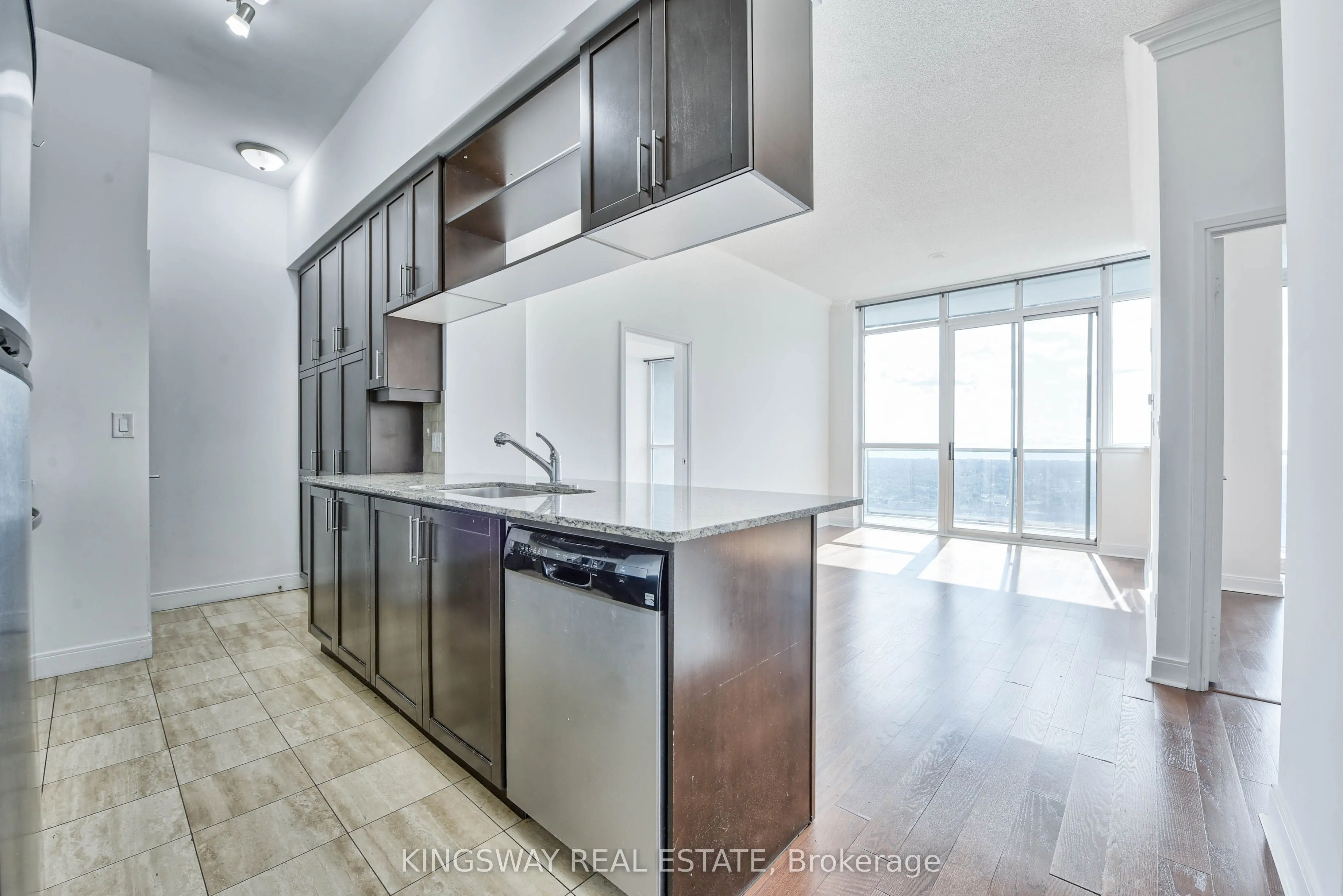 80 Absolute Avenue, #3404