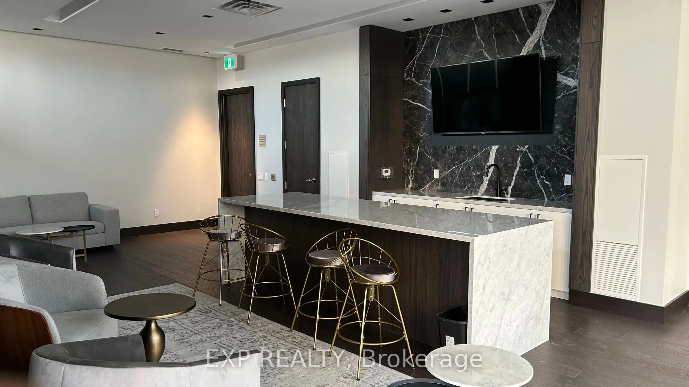 1461 Lawrence Avenue W, #505