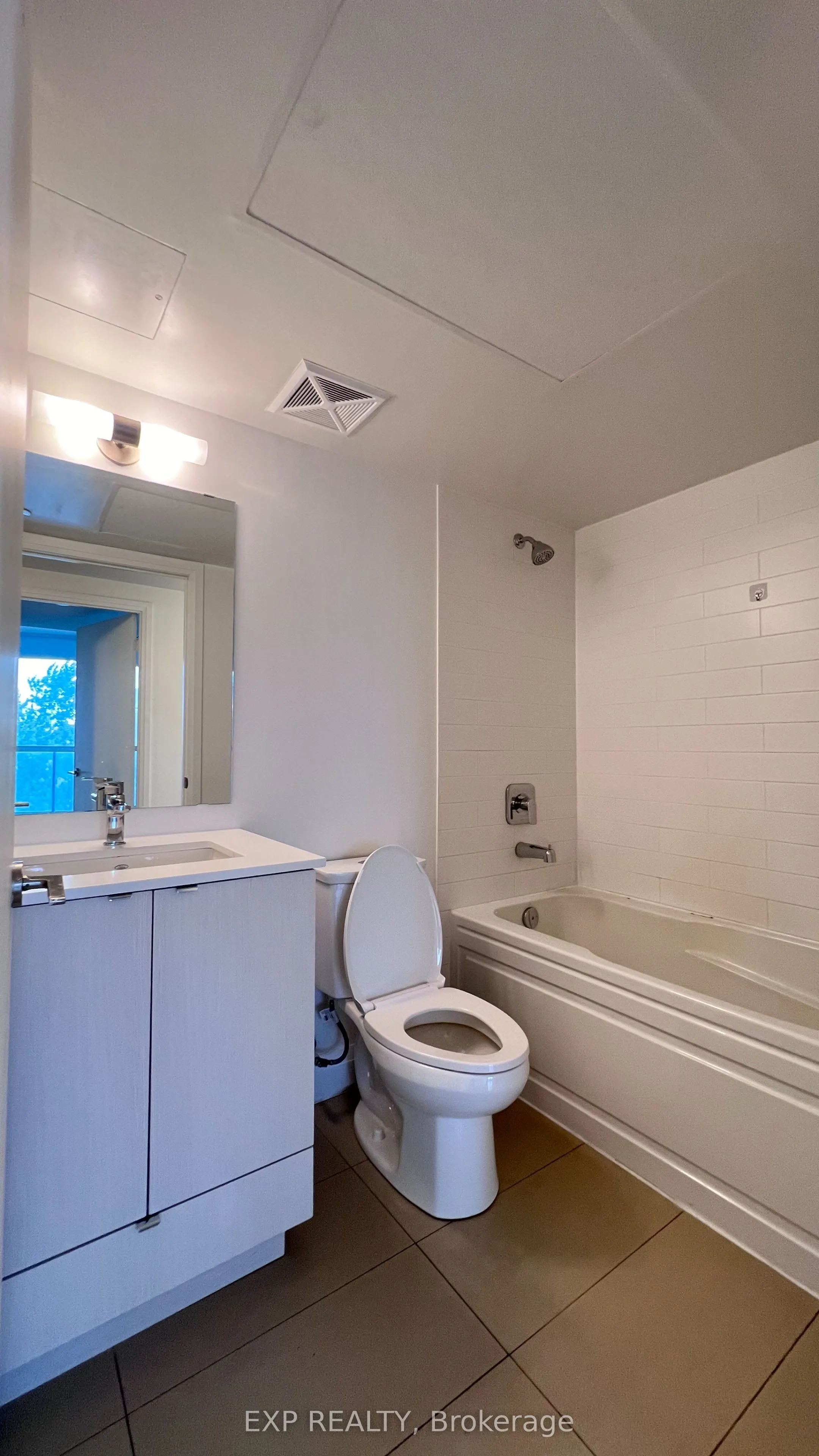 1461 Lawrence Avenue W, #505
