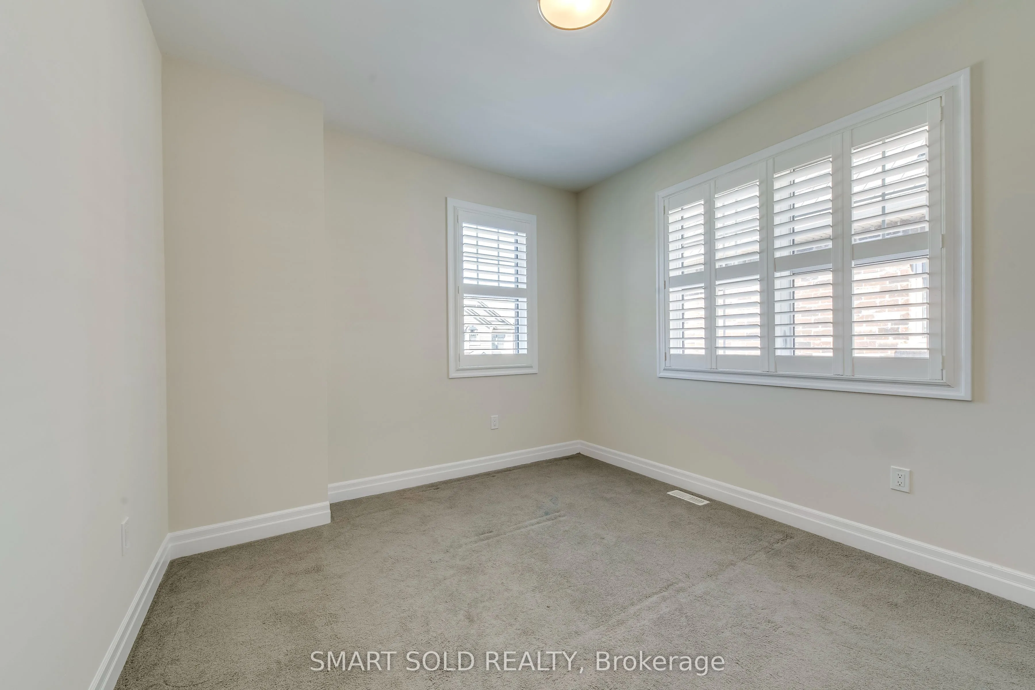 3263 Donald Mackay Street