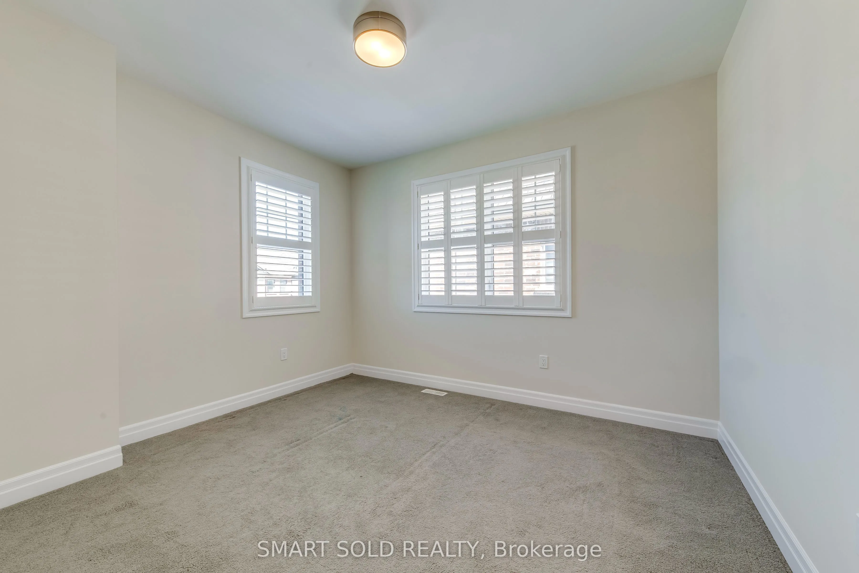 3263 Donald Mackay Street