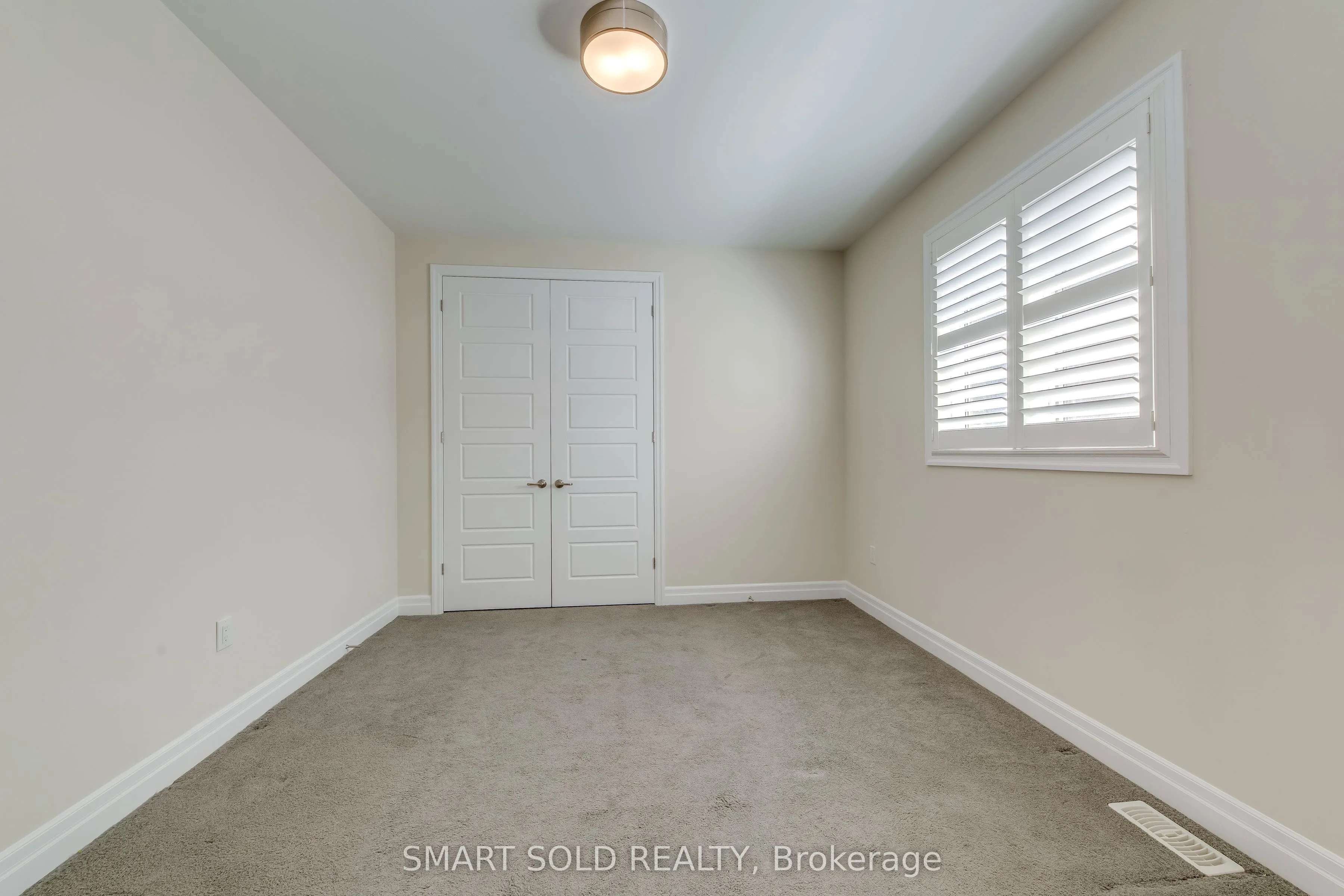 3263 Donald Mackay Street