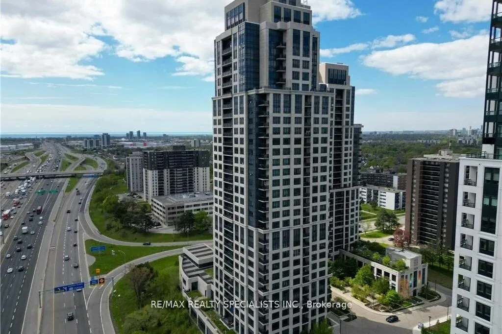 2 Eva Road, #925