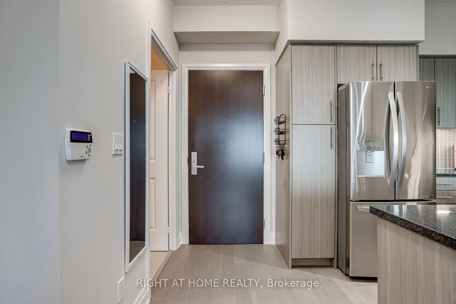 55 Speers Road S, #1705