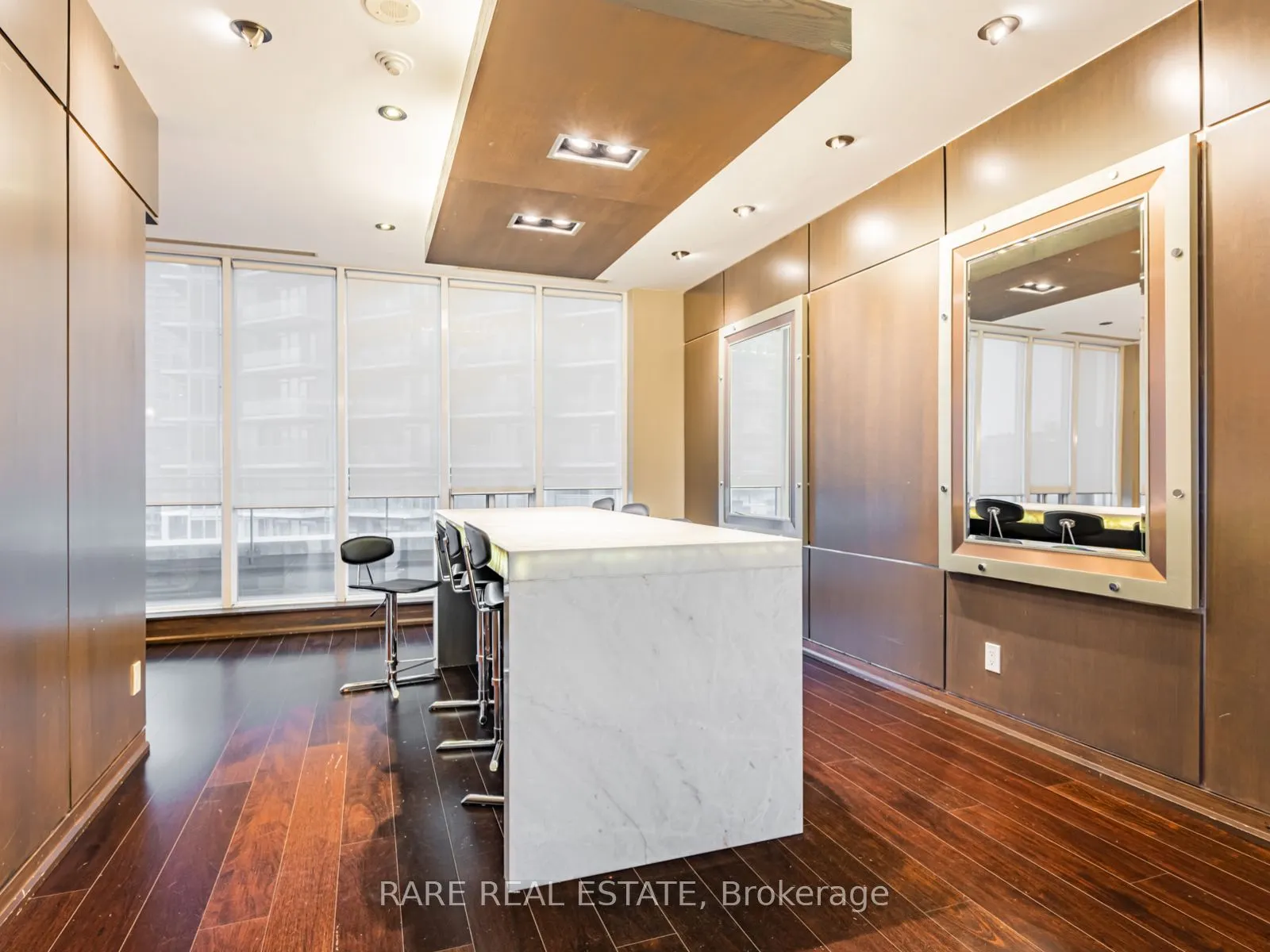 2119 Lake Shore Boulevard W, #703