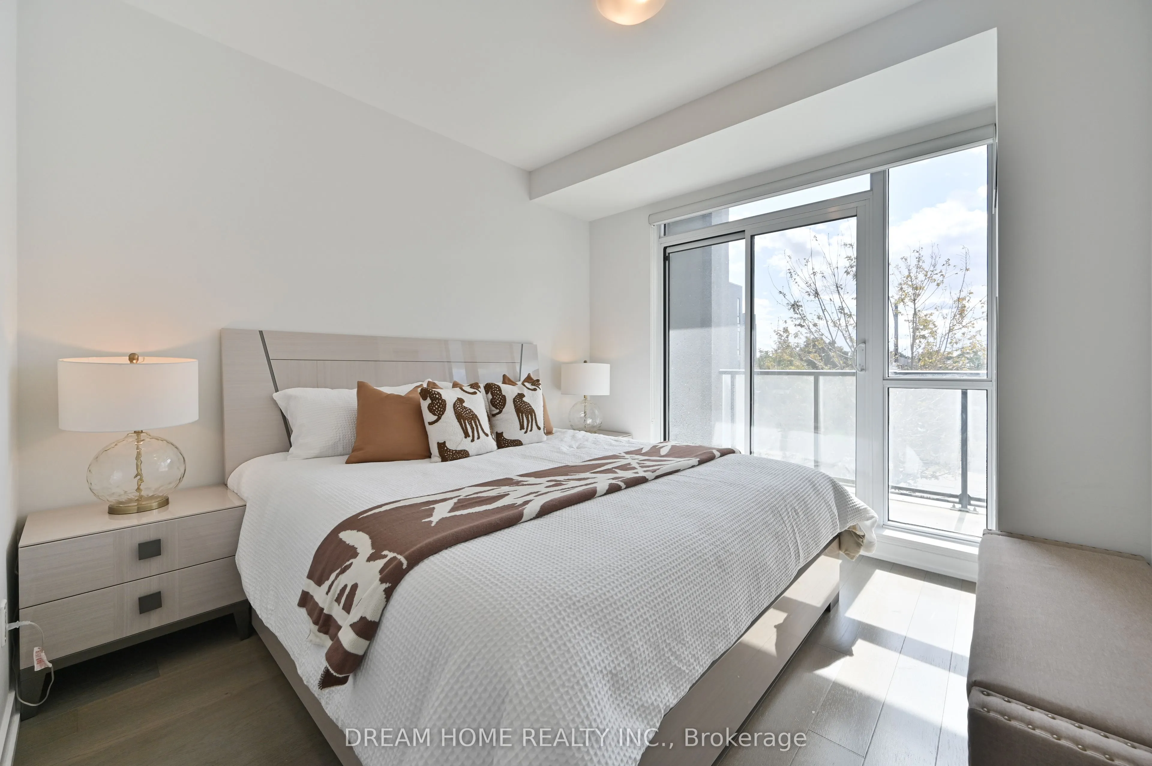 4055 Parkside village Drive, #TH8
