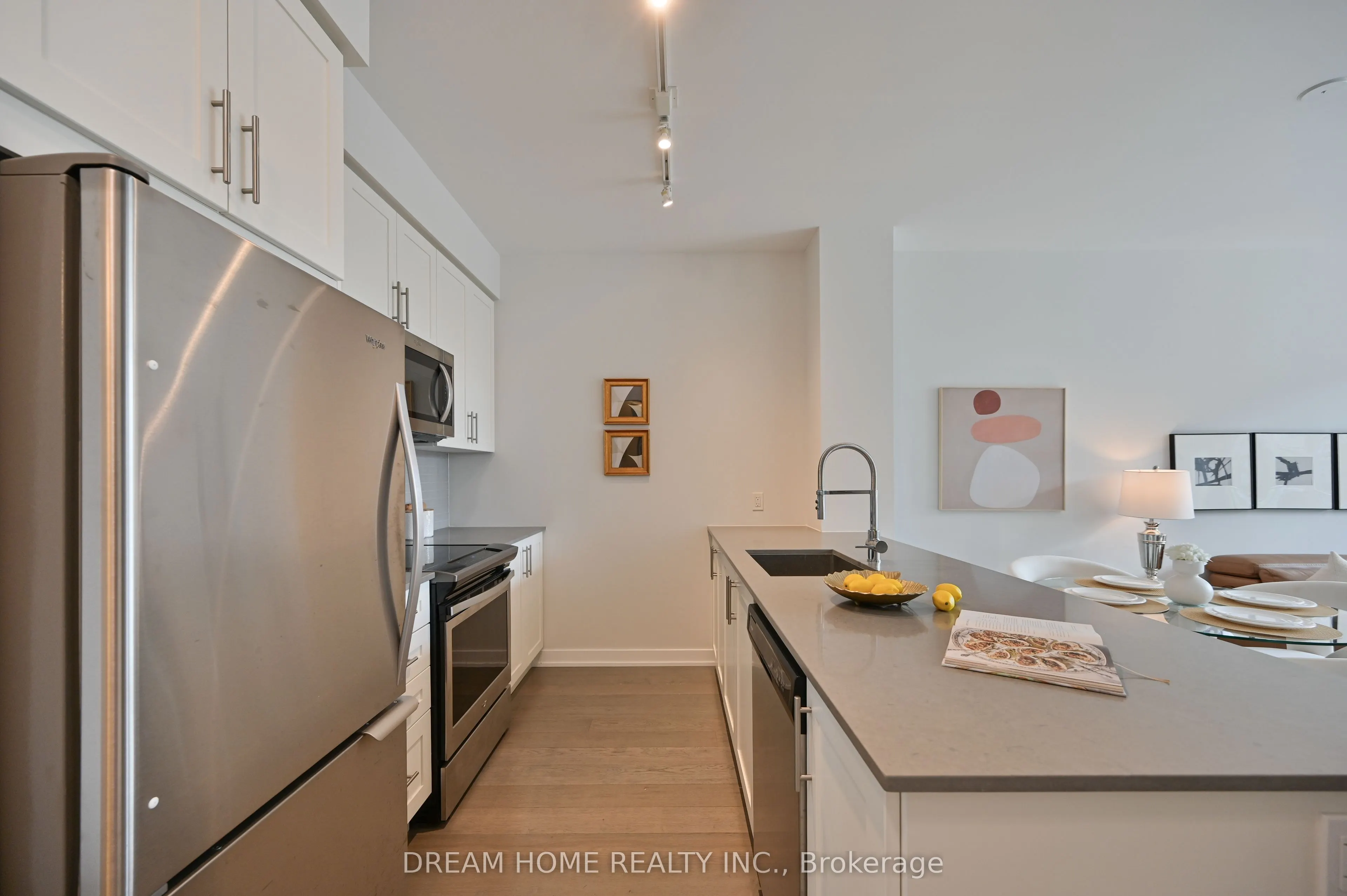 4055 Parkside village Drive, #TH8