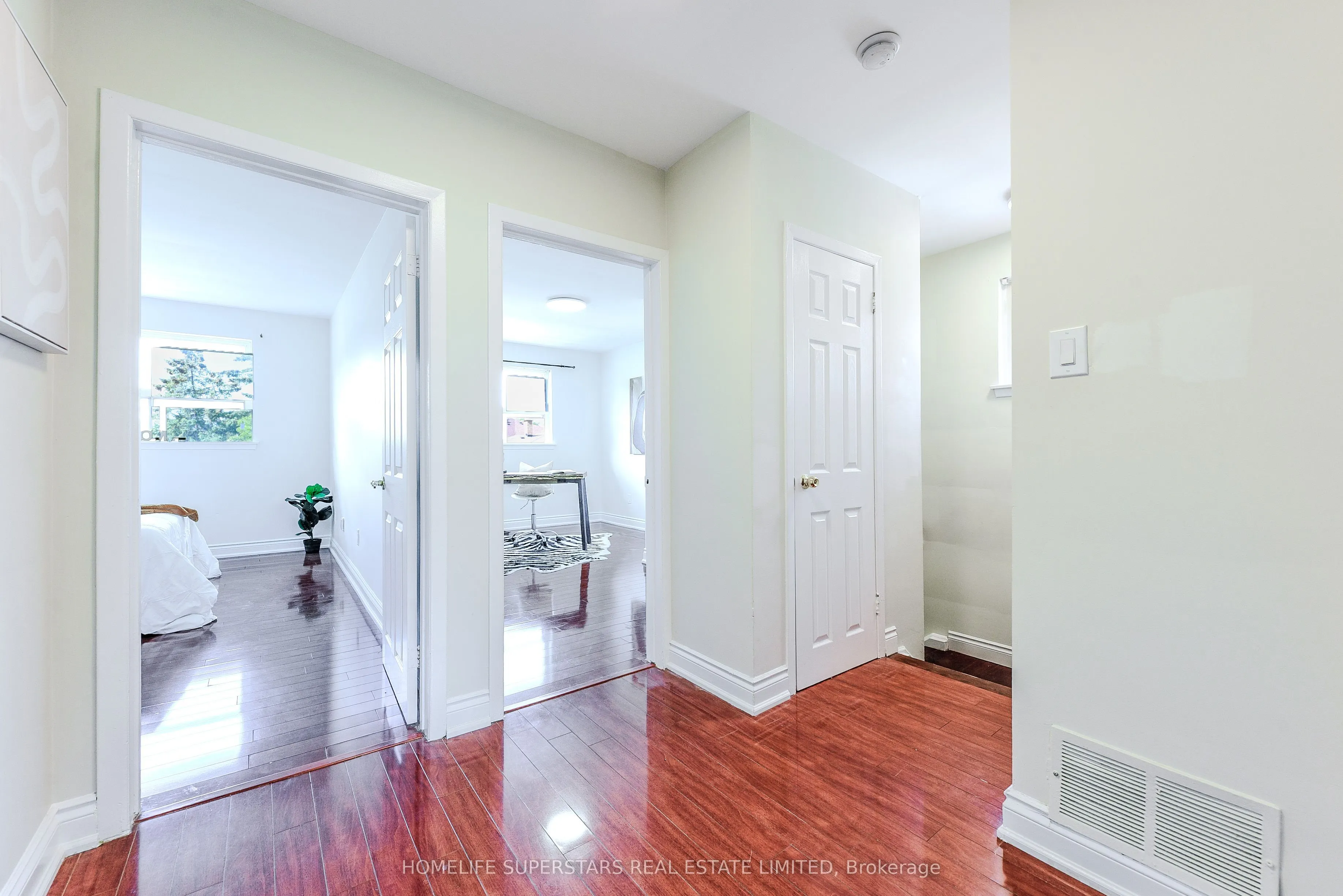 3 Lightwood Drive