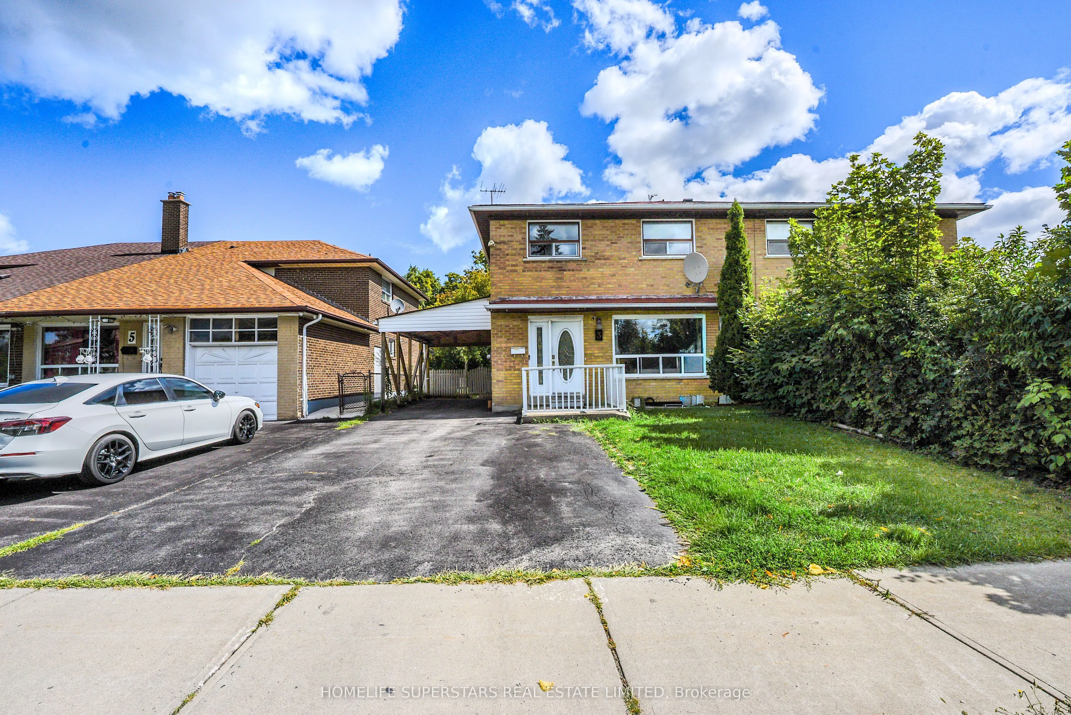 3 Lightwood Drive