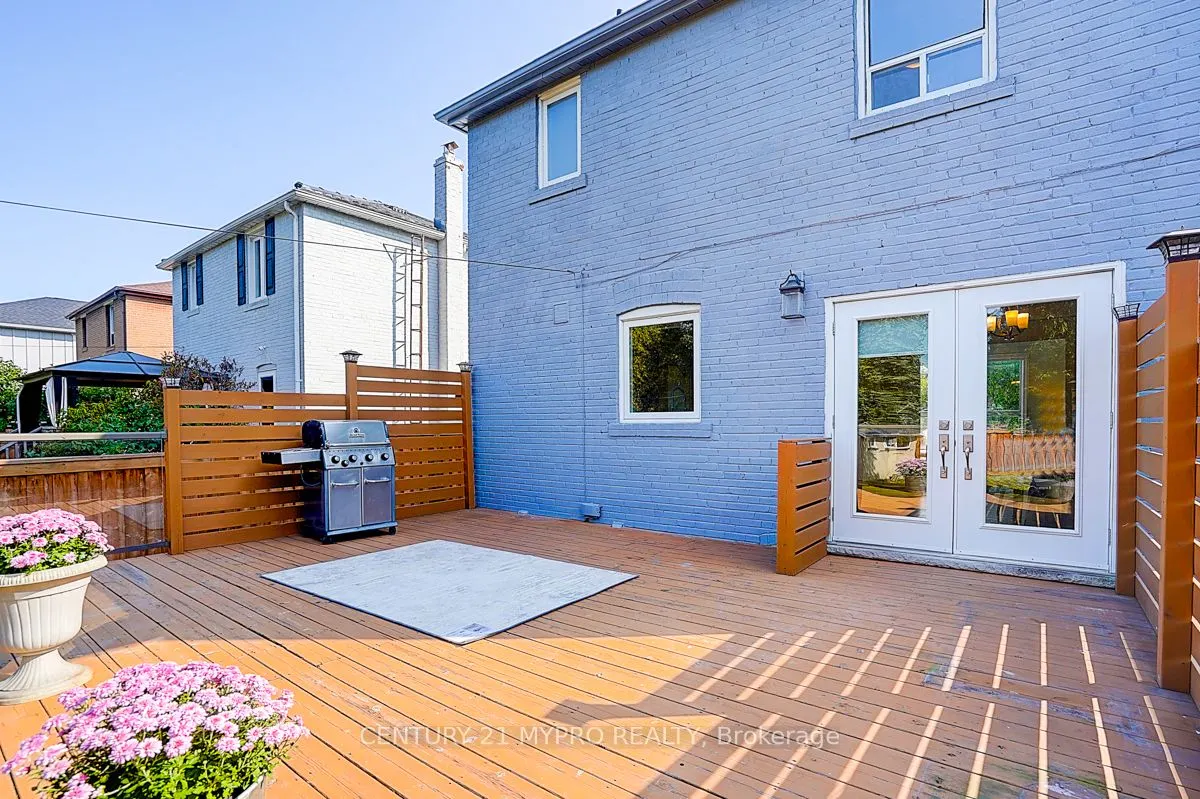 24 Gair Drive