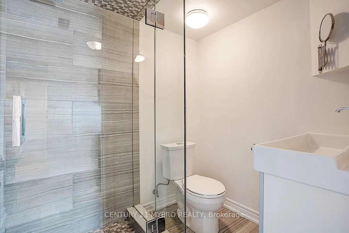 24 Gair Drive