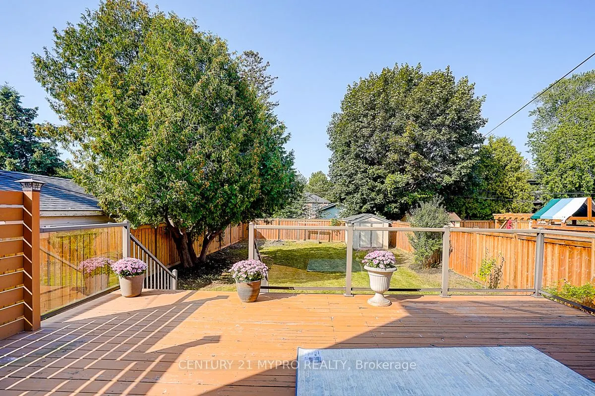 24 Gair Drive