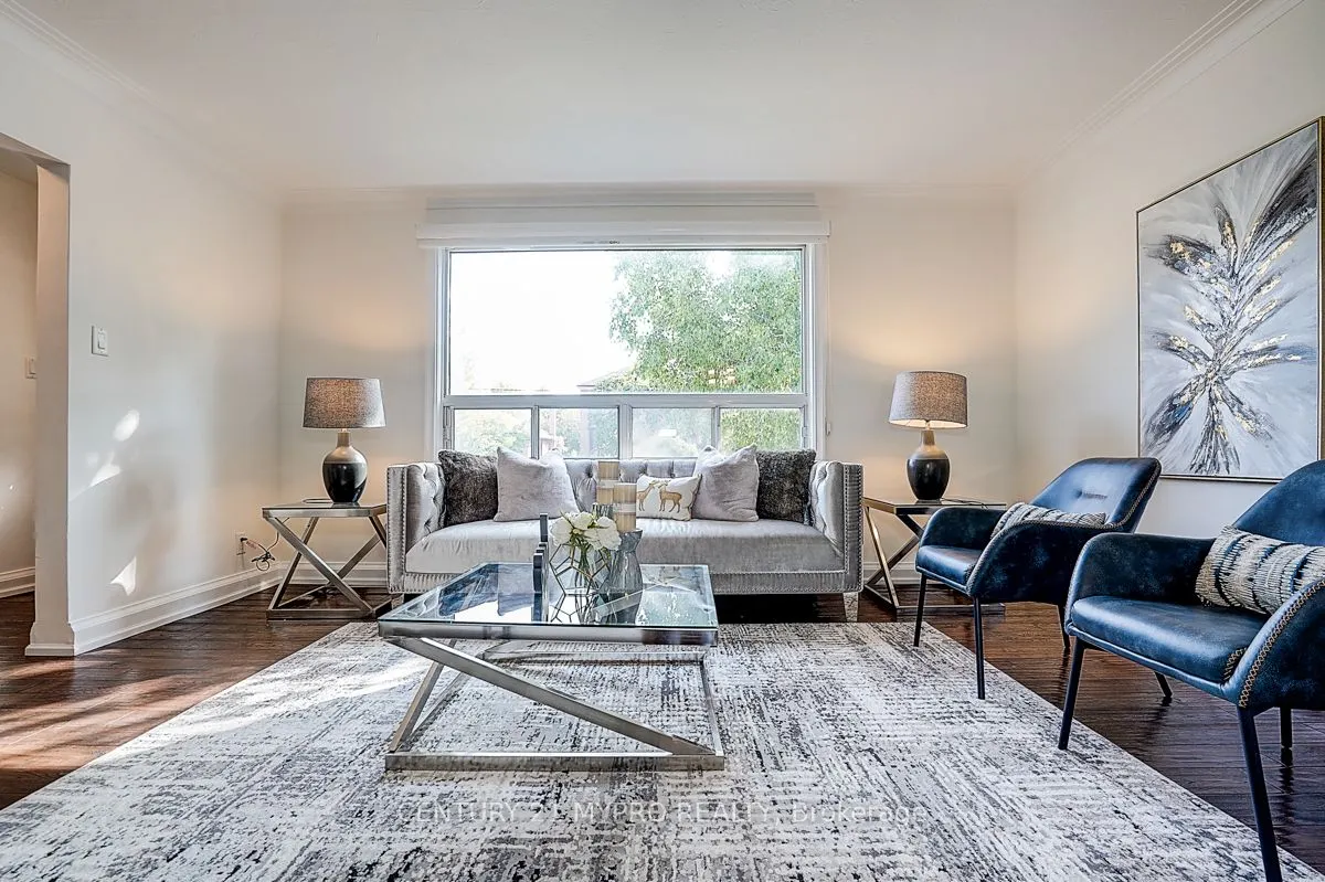 24 Gair Drive