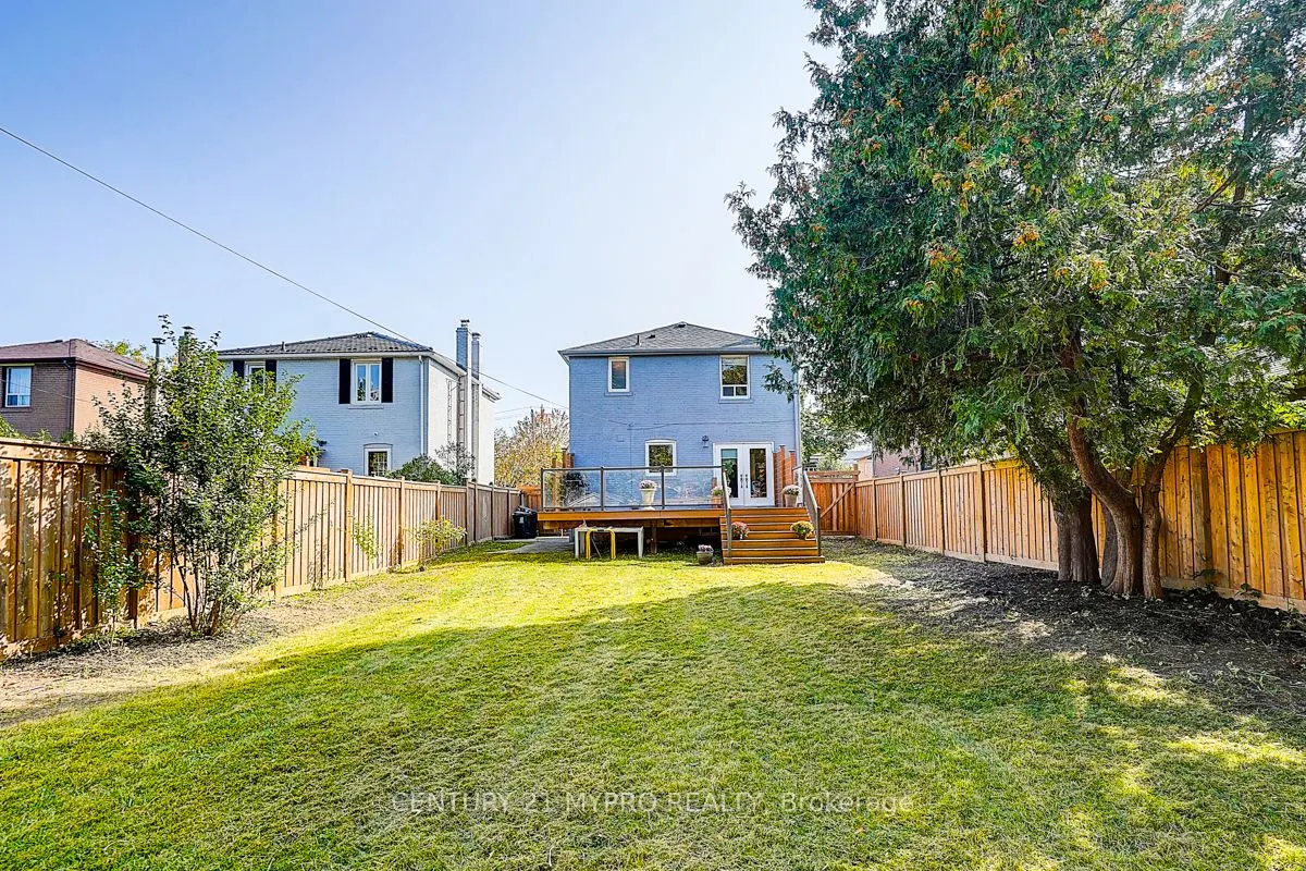24 Gair Drive