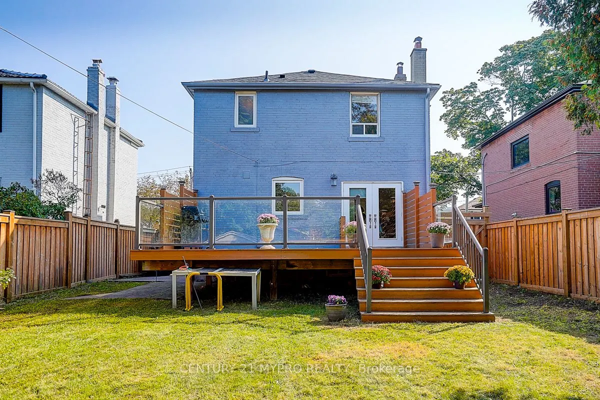 24 Gair Drive