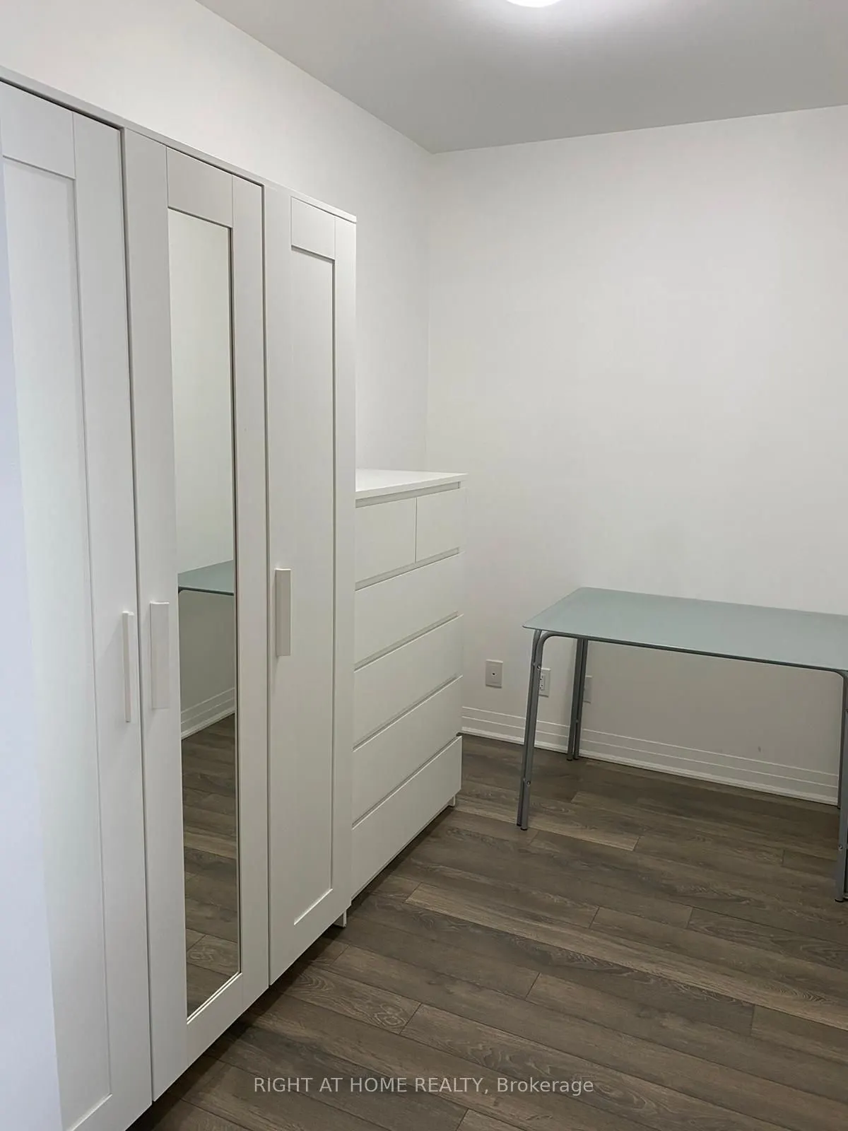 1105 Leger Way, #202