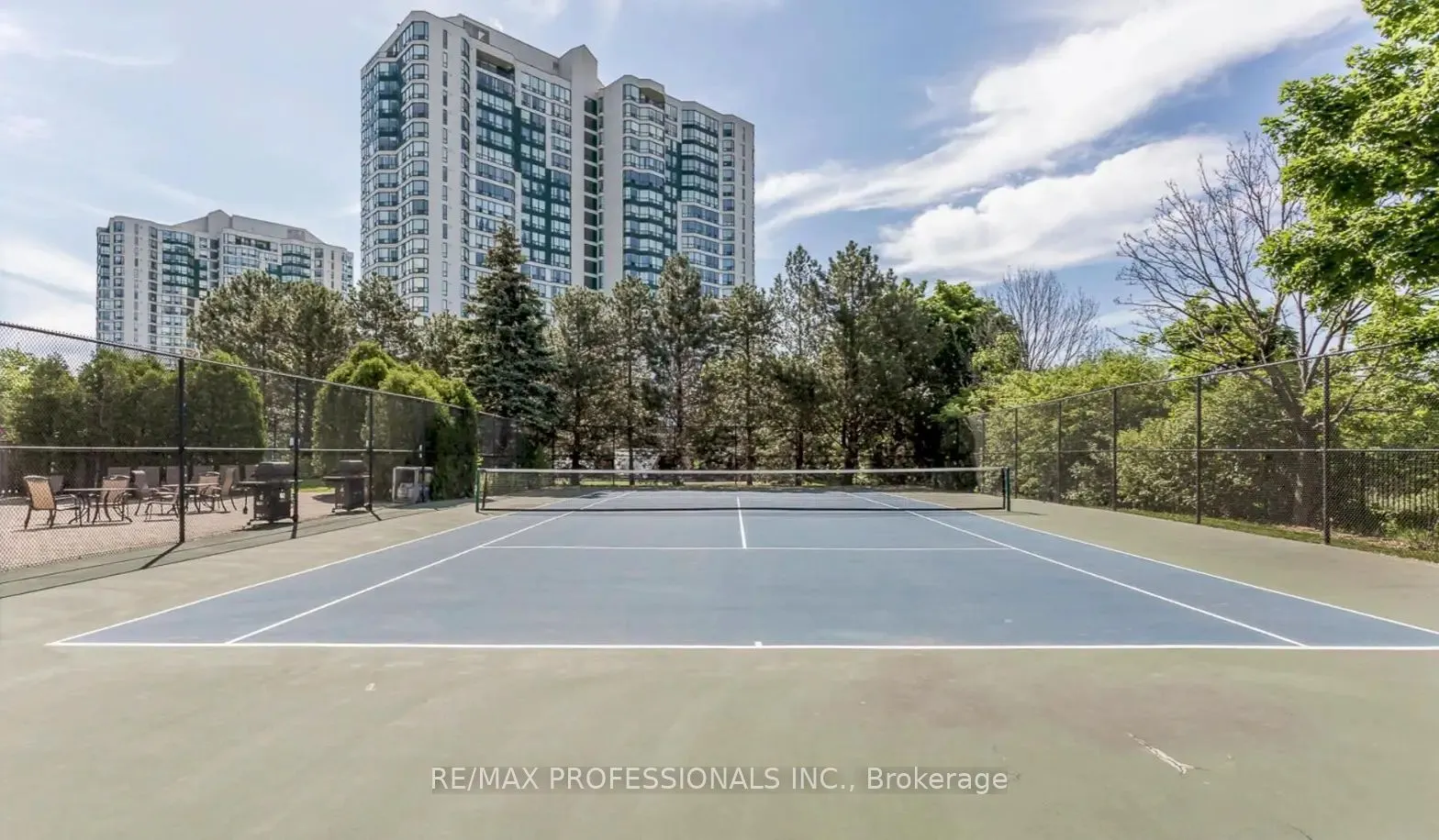 50 Kingsbridge Garden Circle, #1502