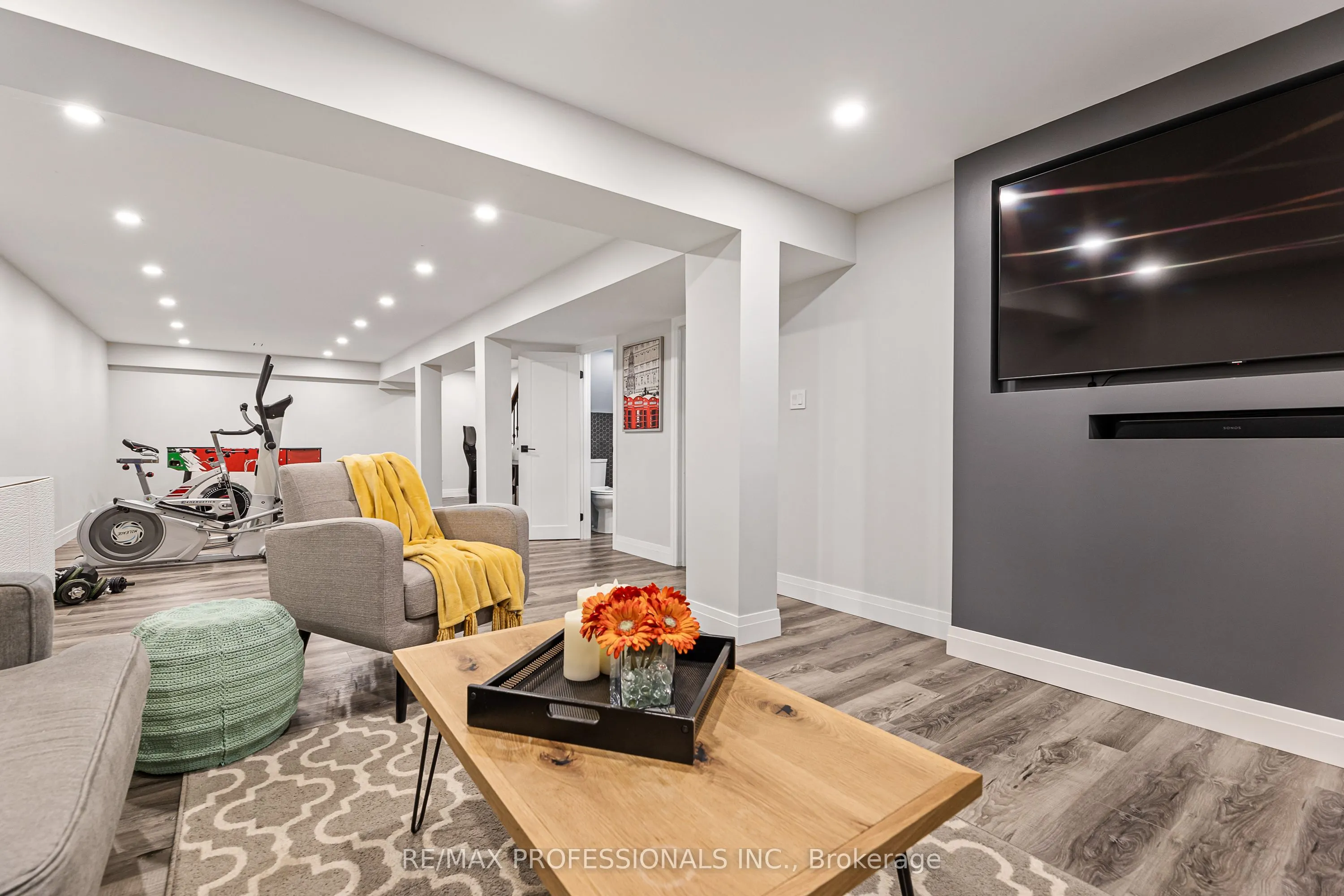 190 Longwood Drive
