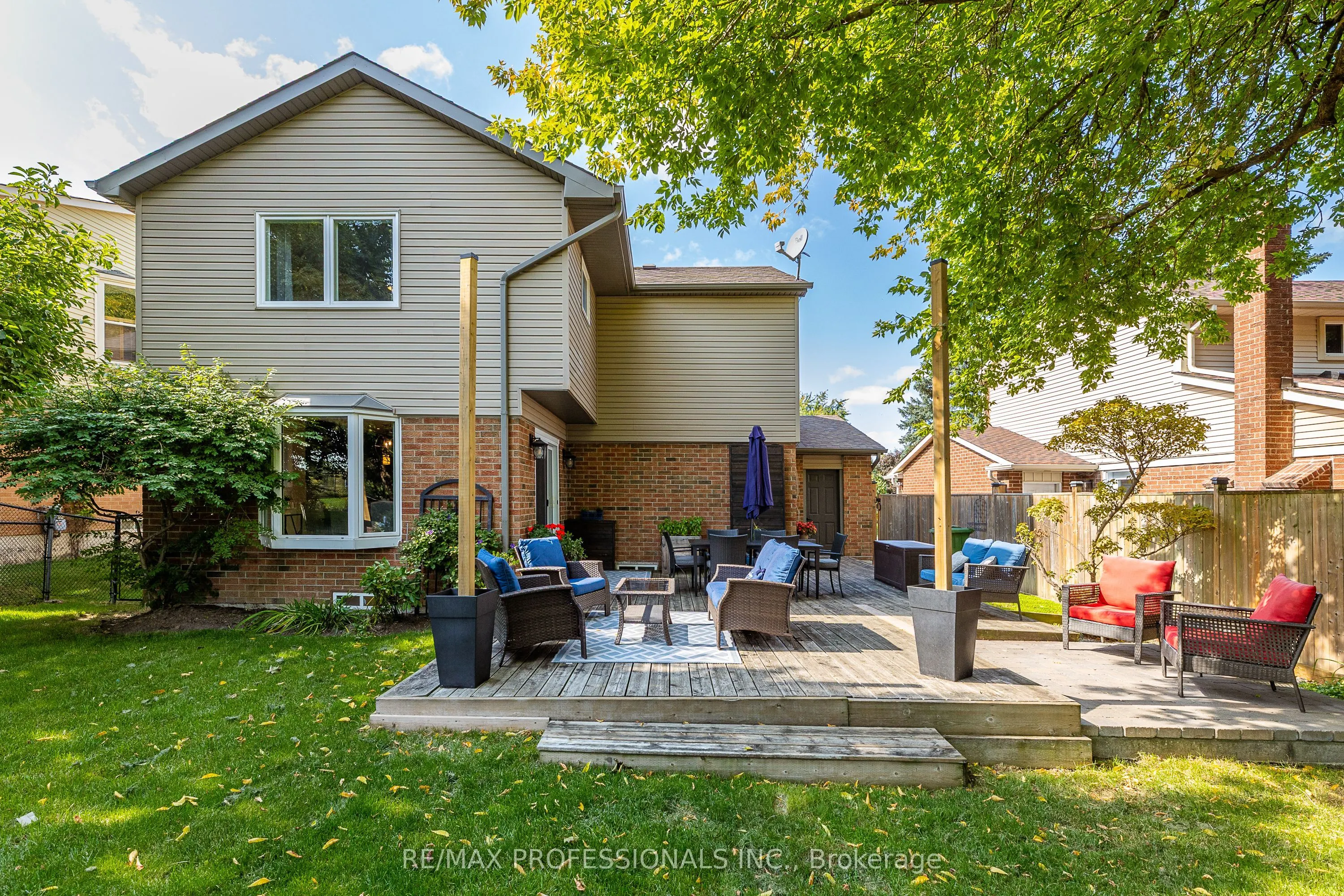 190 Longwood Drive