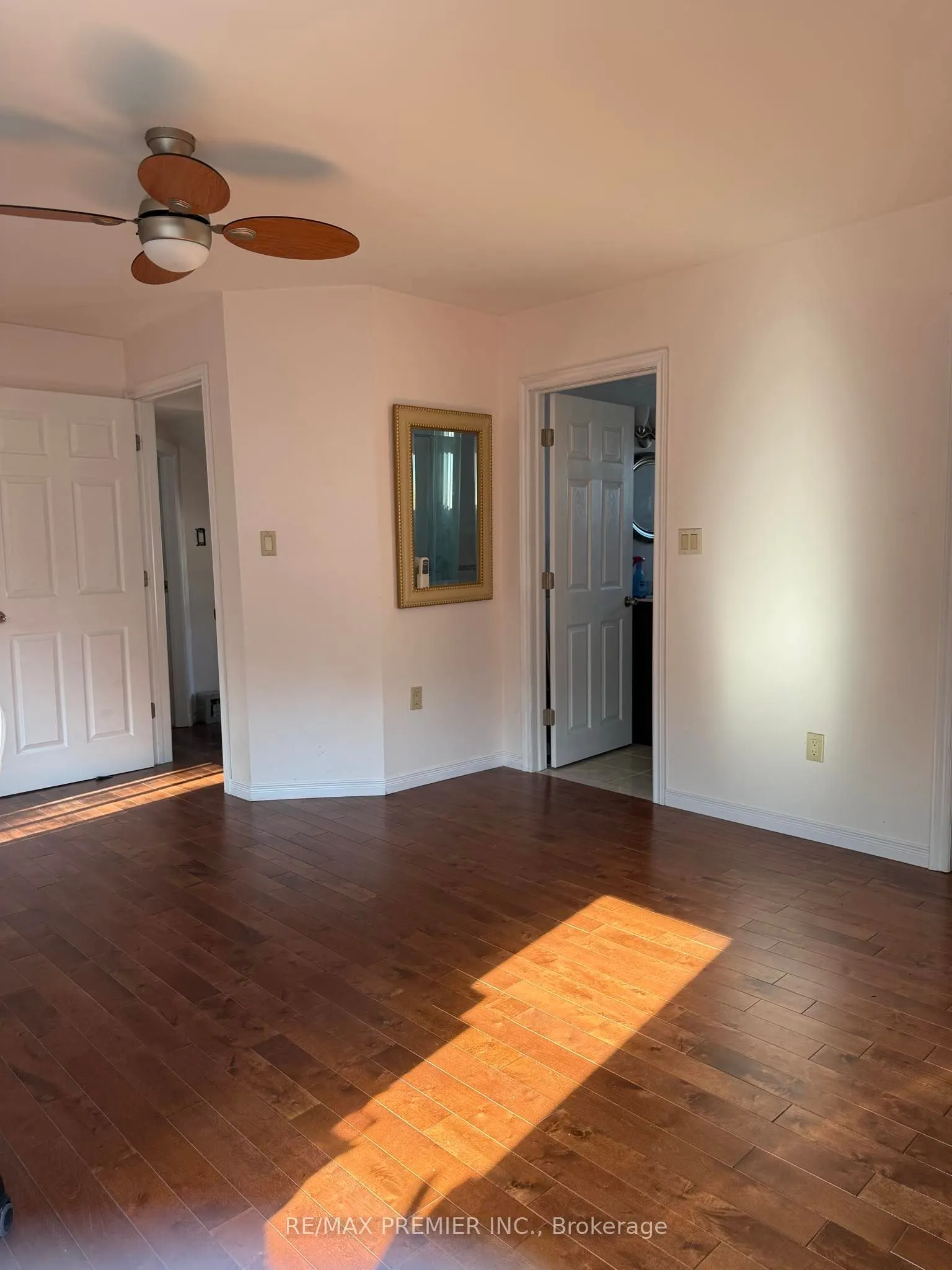 37 Dee Avenue