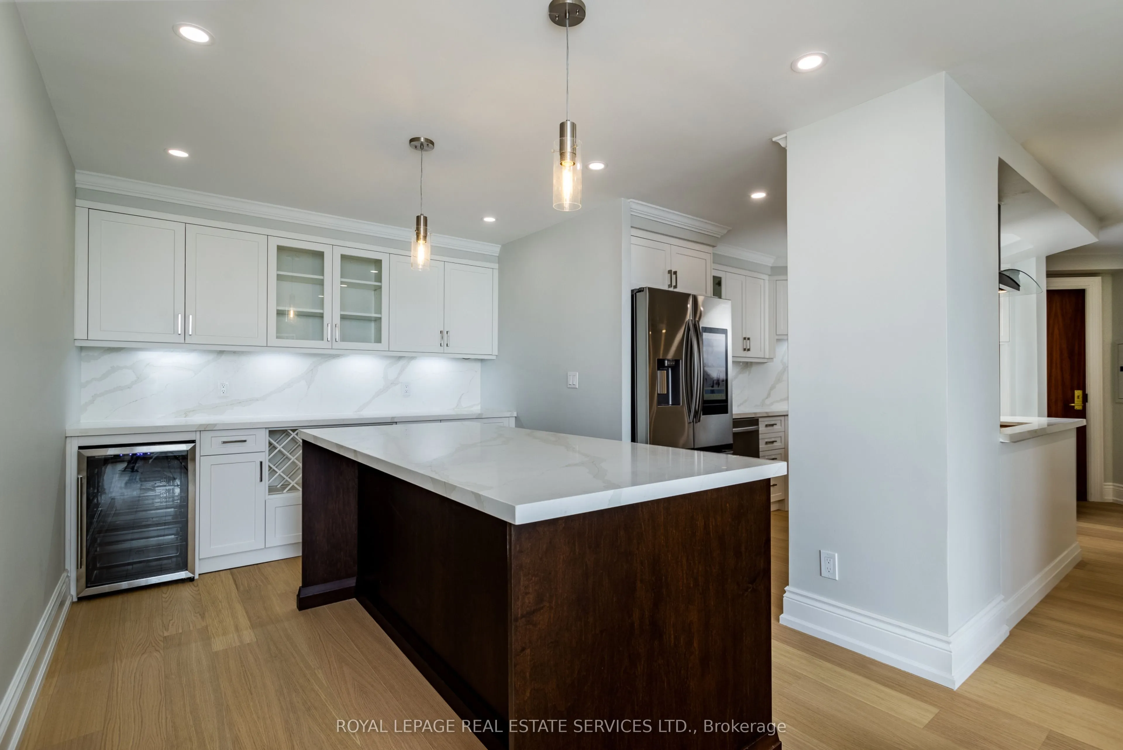 1 Palace Pier Court, #3608
