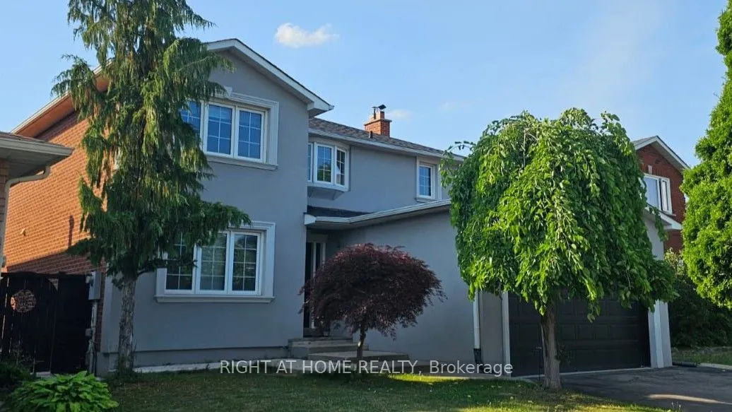 387 Glenashton Drive, #Lower