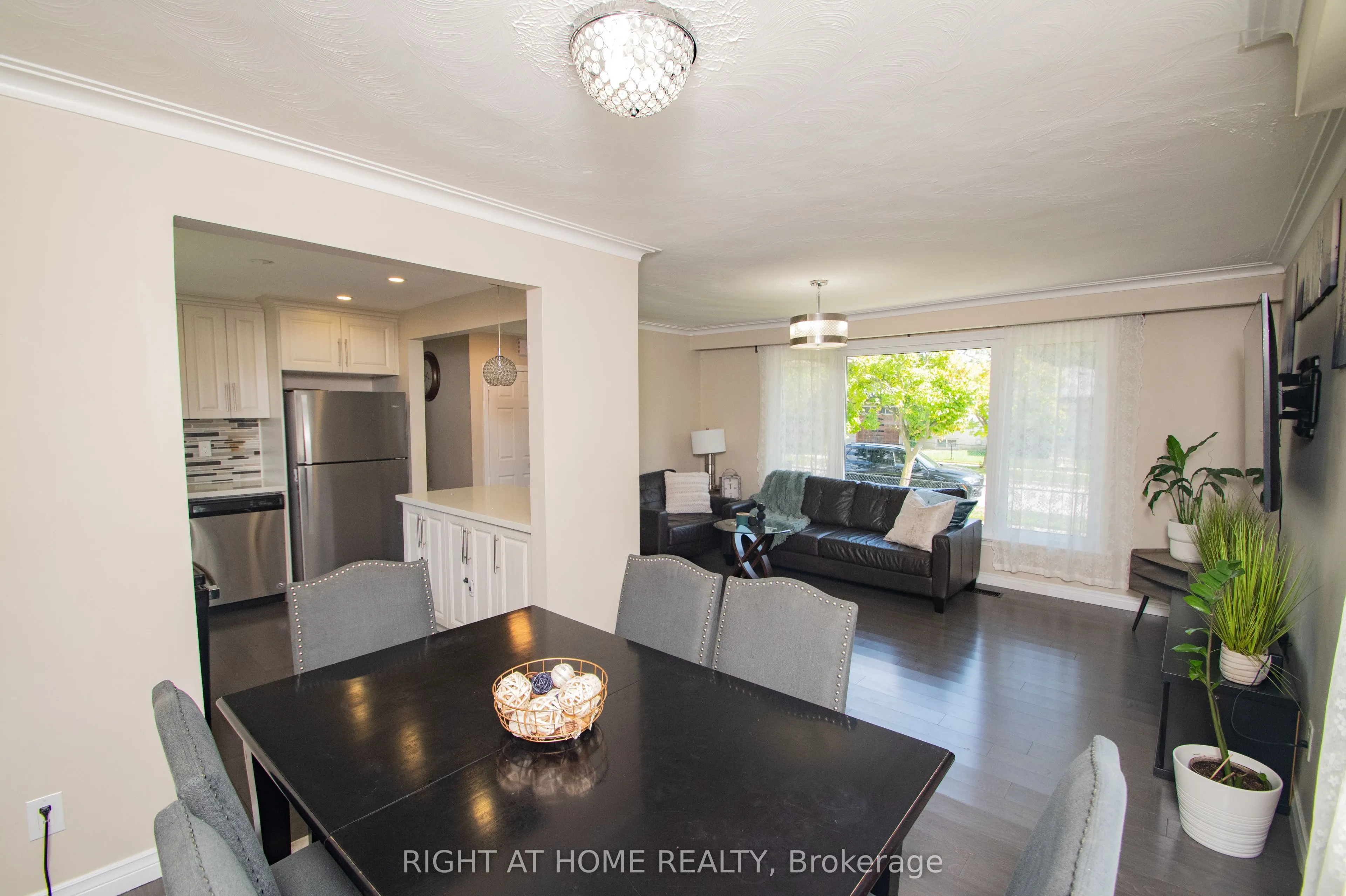 65 Bridgenorth Crescent