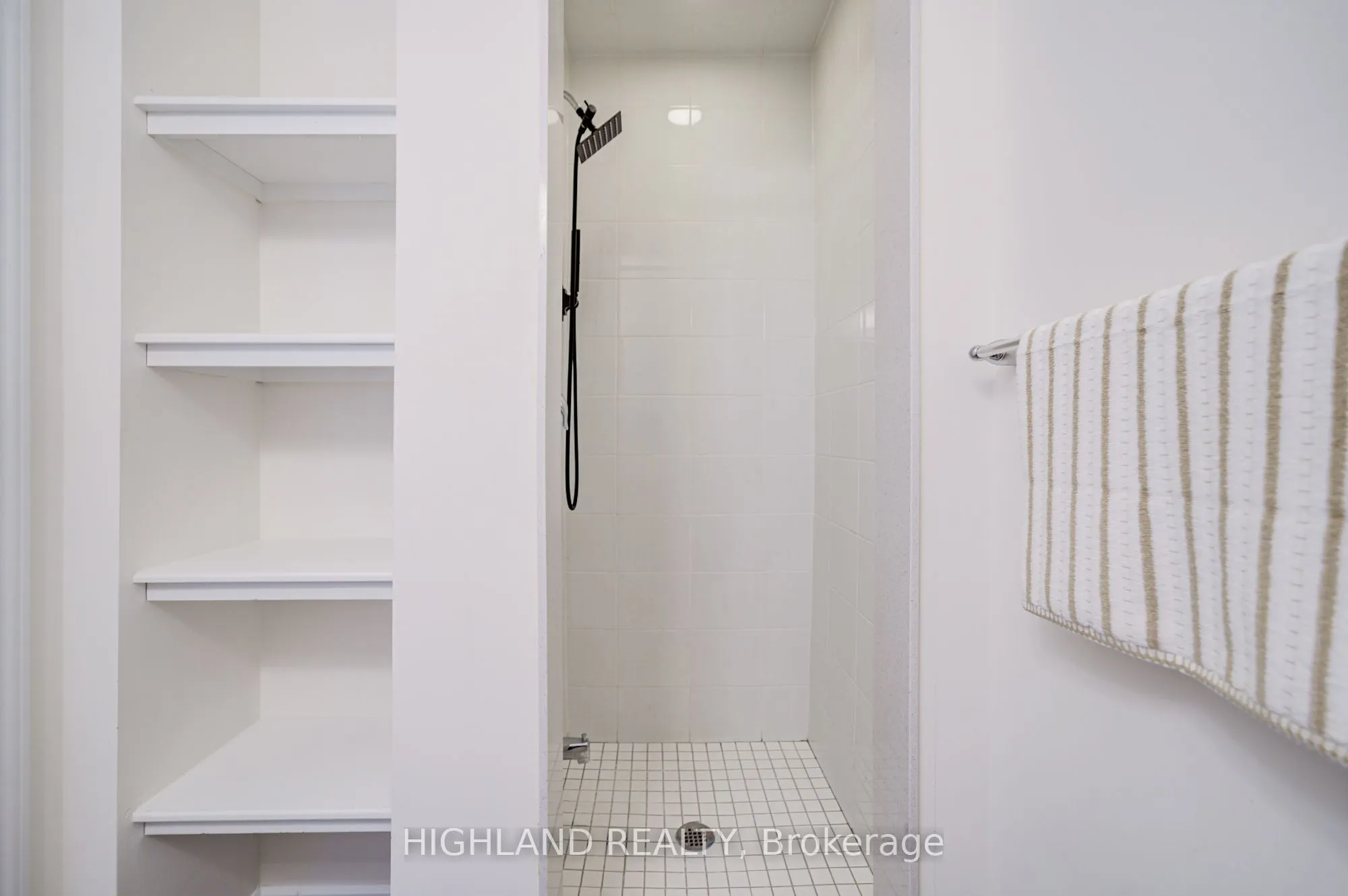 283 Murlock Heights