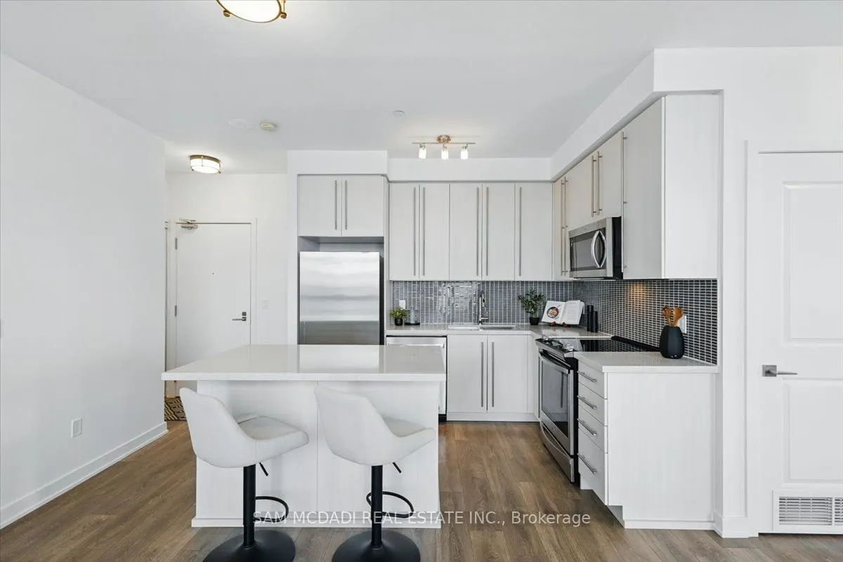 4655 Glen Erin Drive, #PH3